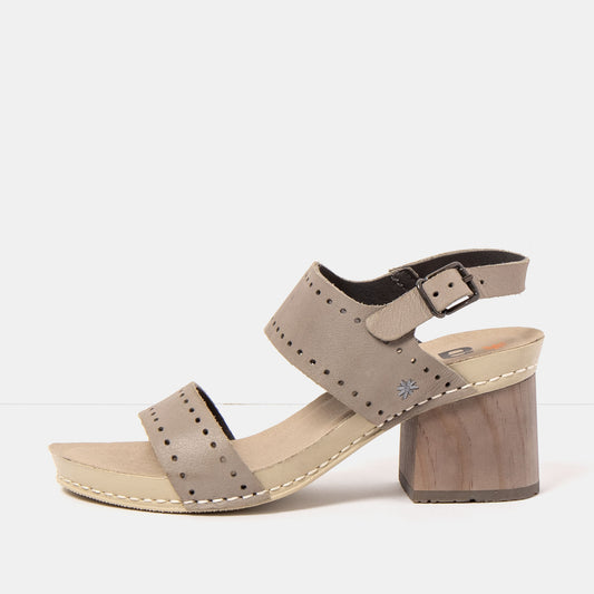 gid://shopify/Product/16172979028300_1