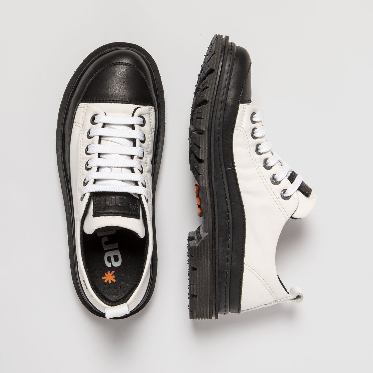gid://shopify/Product/16171577082188_7