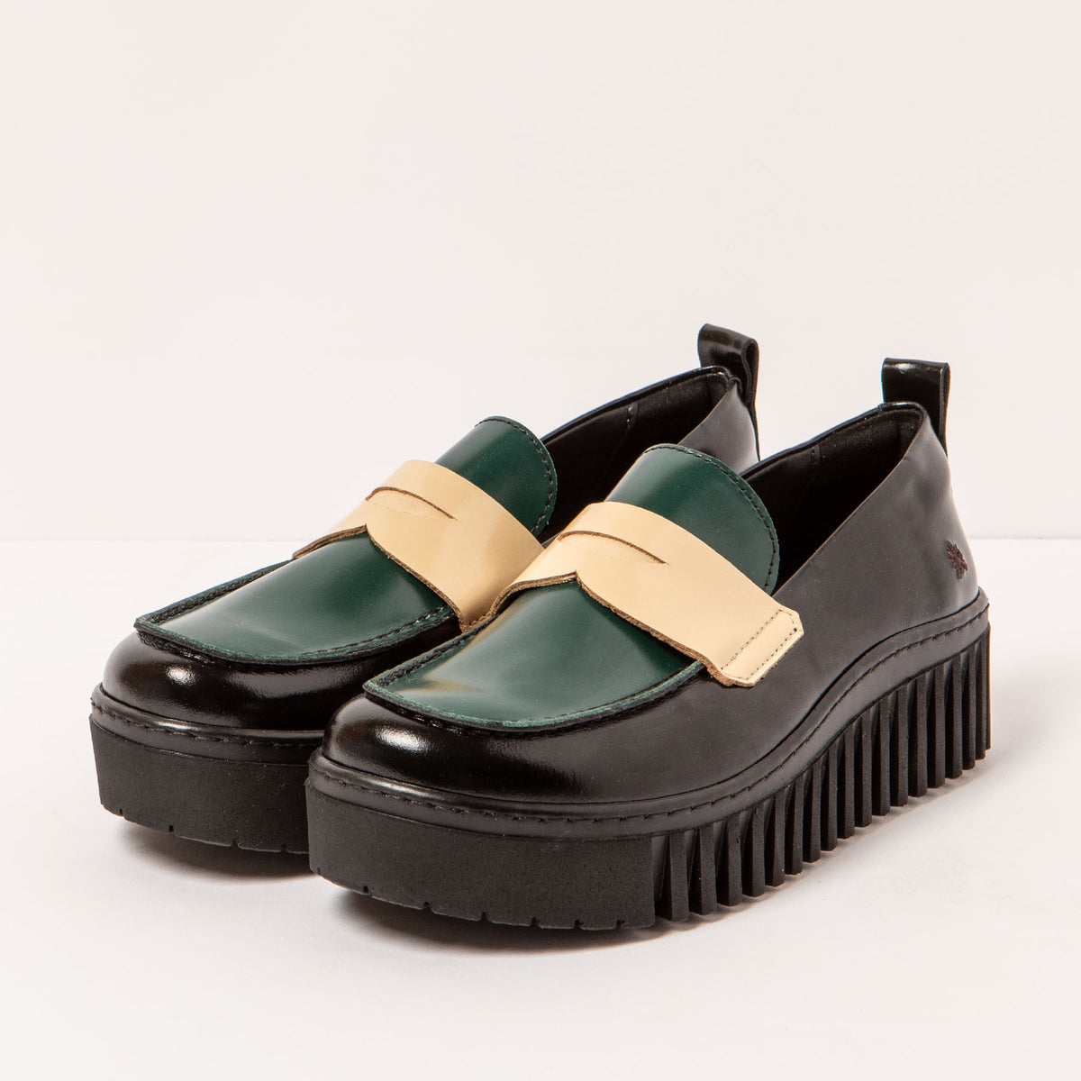 gid://shopify/Product/16172421284172_2