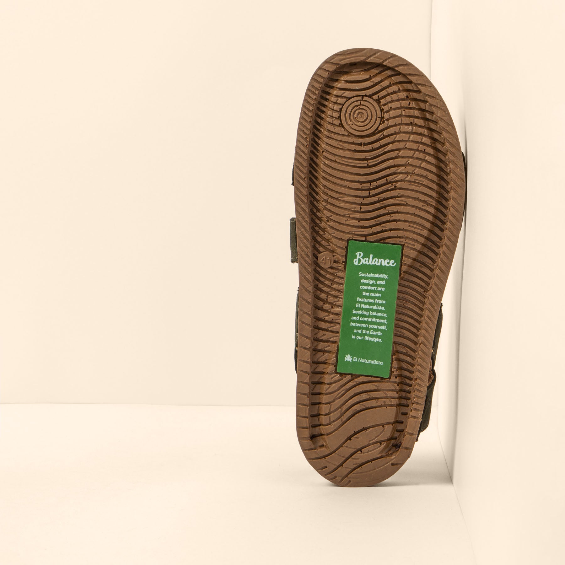 gid://shopify/Product/15700494778700_3
