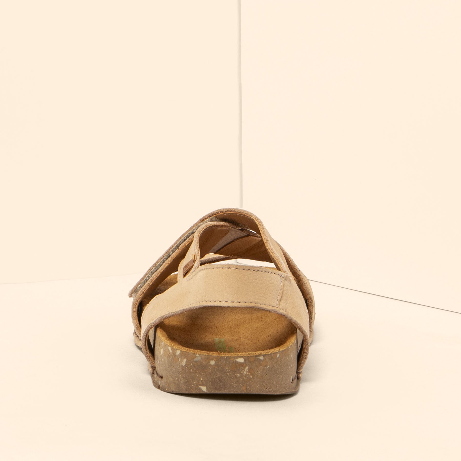 gid://shopify/Product/15791866872140_5