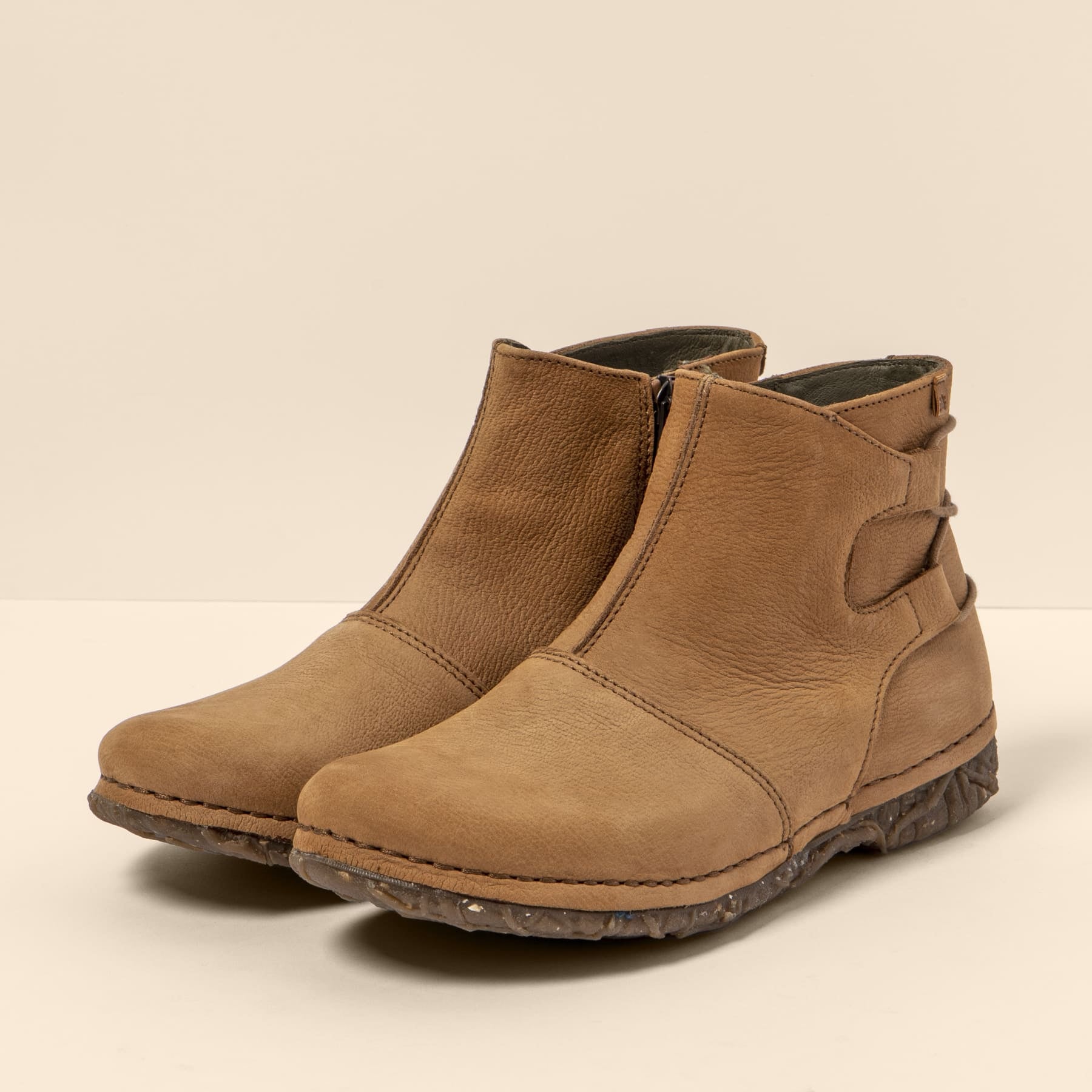 gid://shopify/Product/15700271989068_2