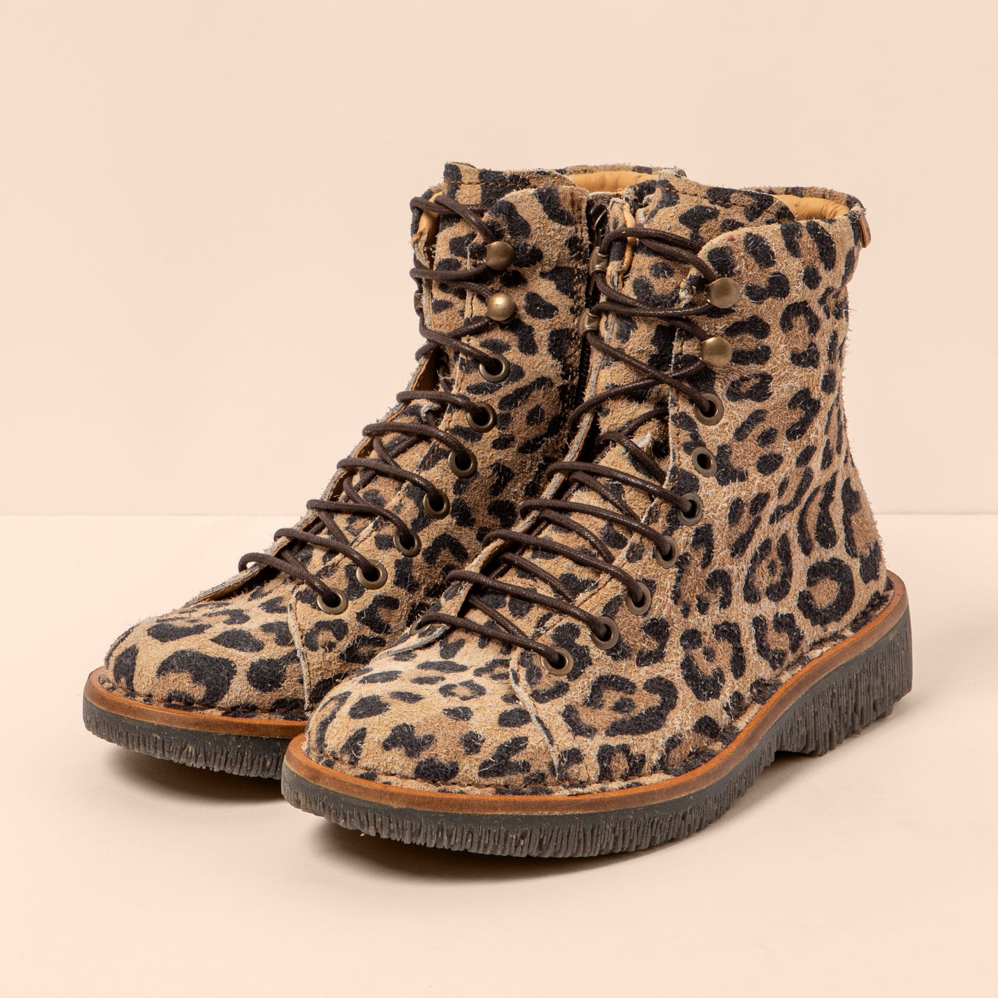 gid://shopify/Product/15700820853068_2