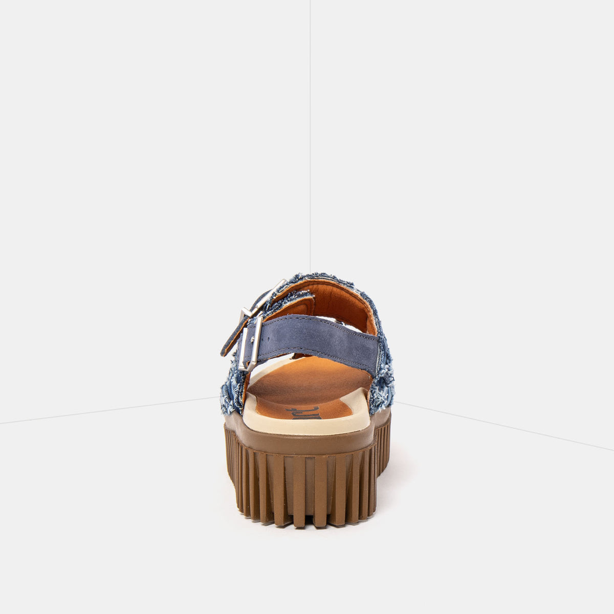 gid://shopify/Product/16172953370956_5