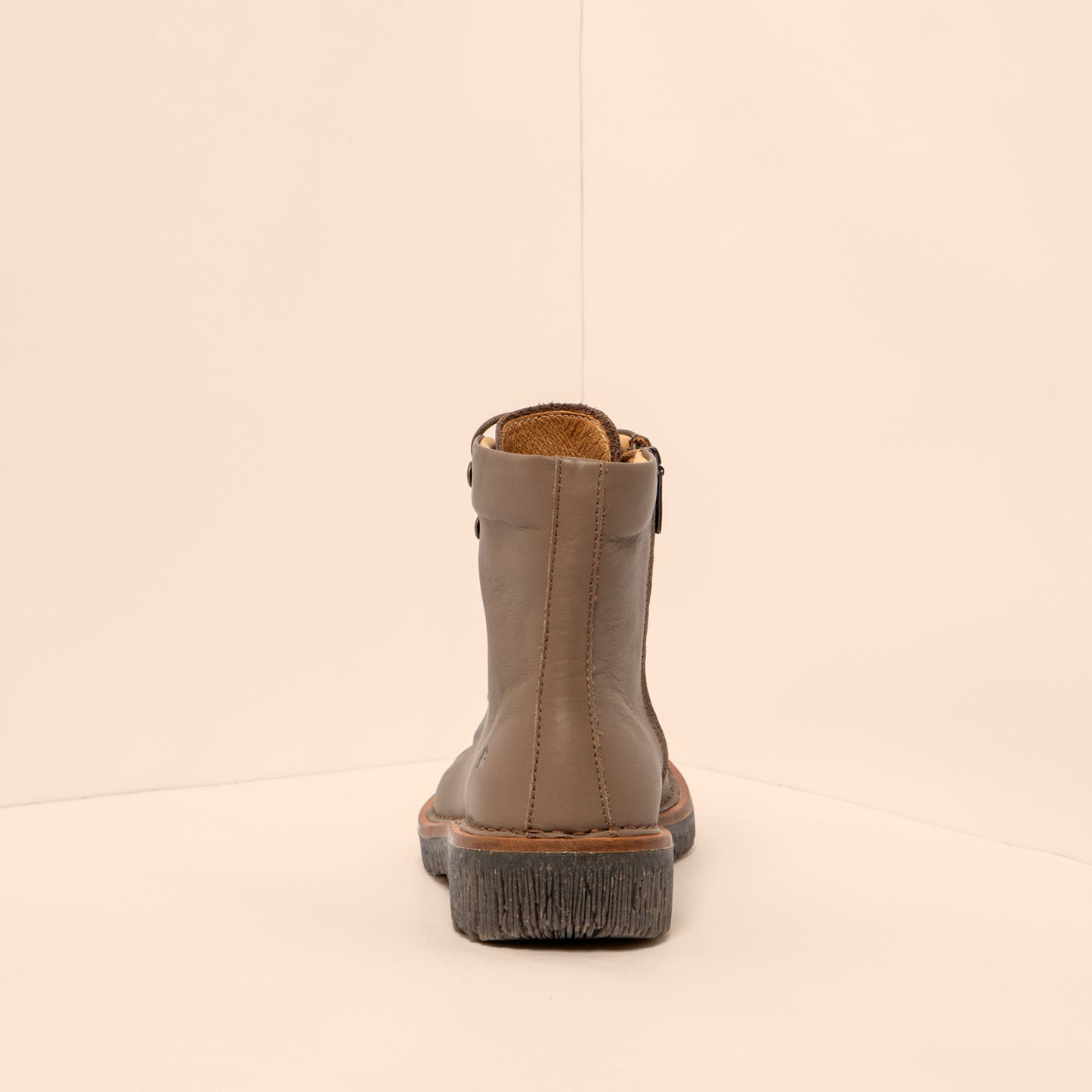 gid://shopify/Product/15700810498380_5