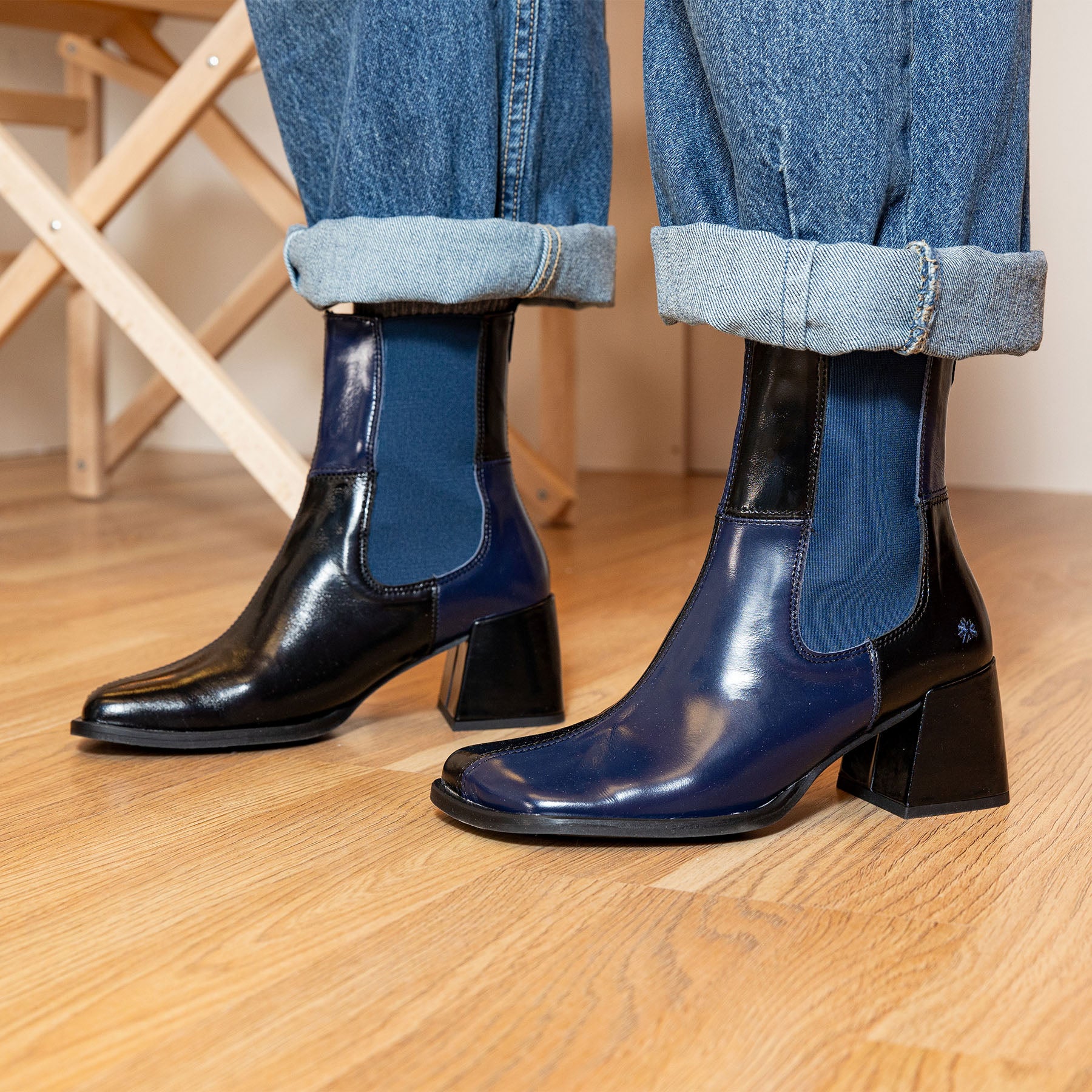 gid://shopify/Product/15694198243660_6