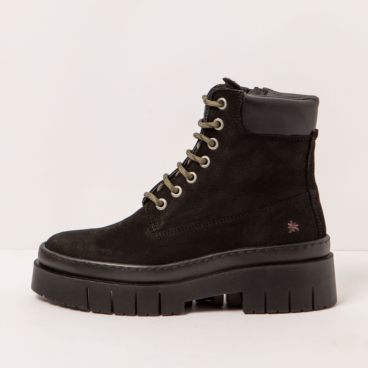 gid://shopify/Product/16172798378316_1