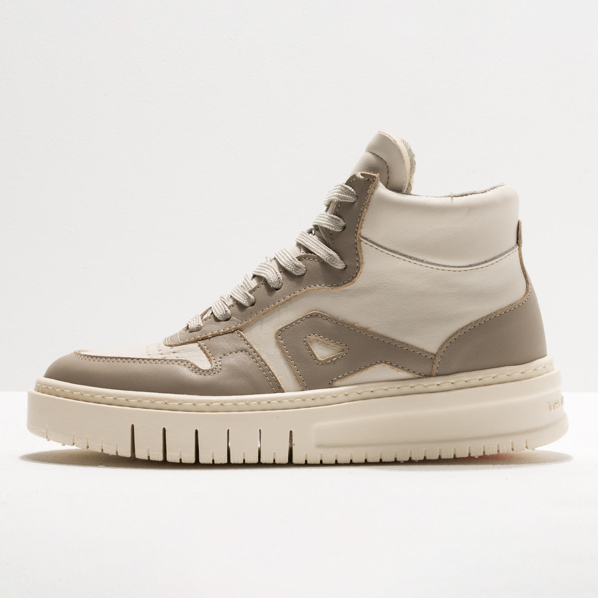gid://shopify/Product/16171479400780_4