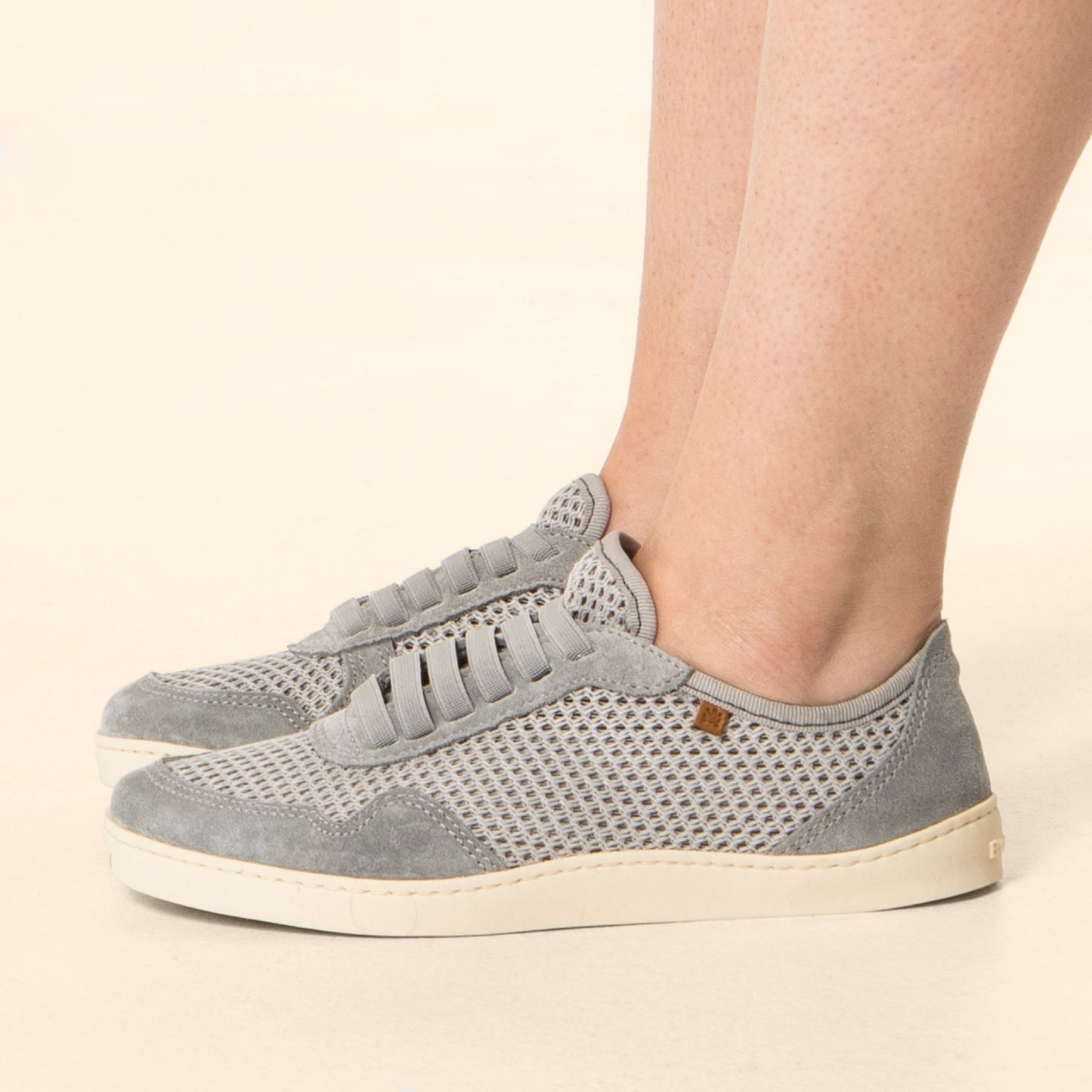 gid://shopify/Product/15791923102028_4