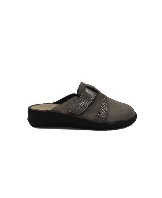 gid://shopify/Product/15738027376972_1