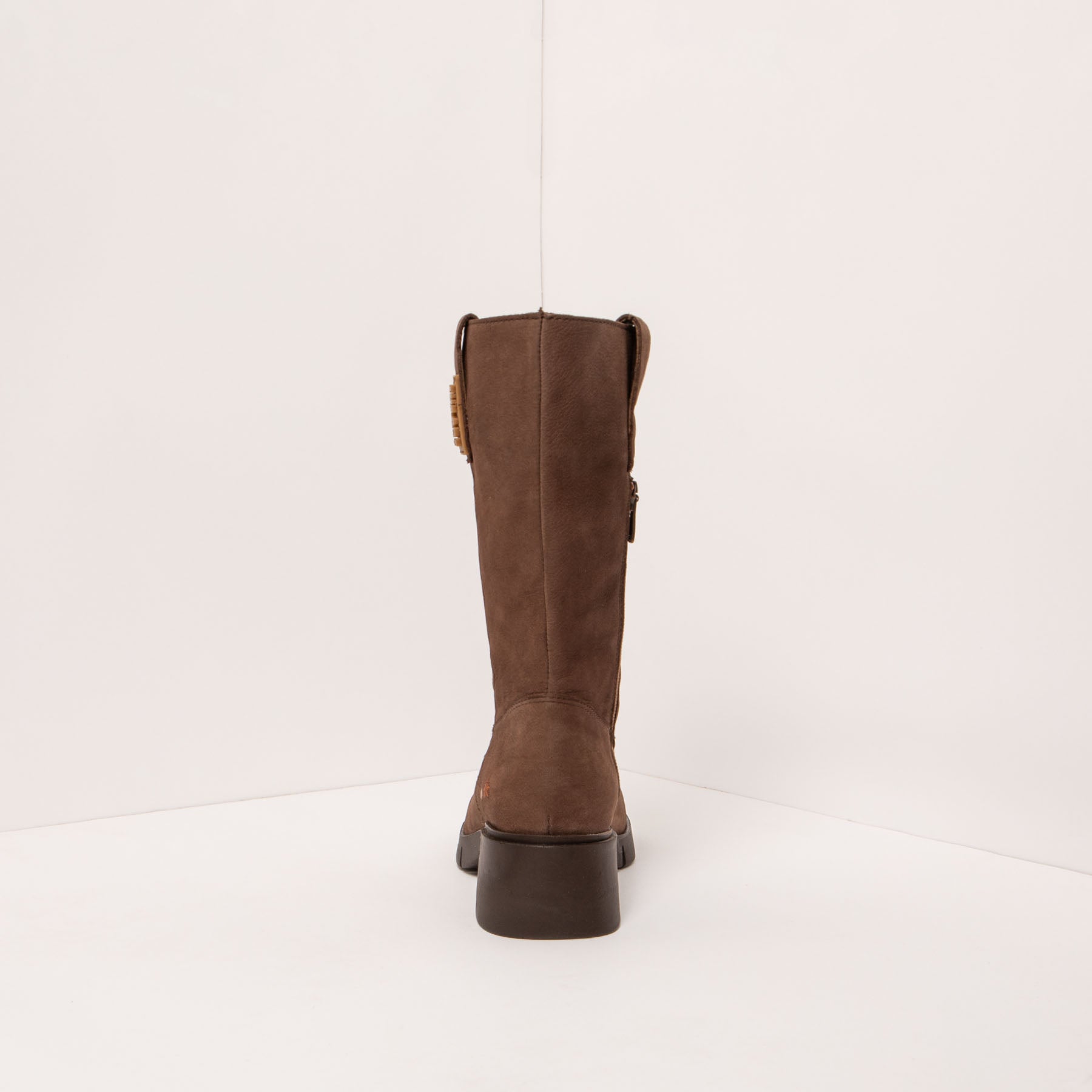 gid://shopify/Product/15693829865804_5