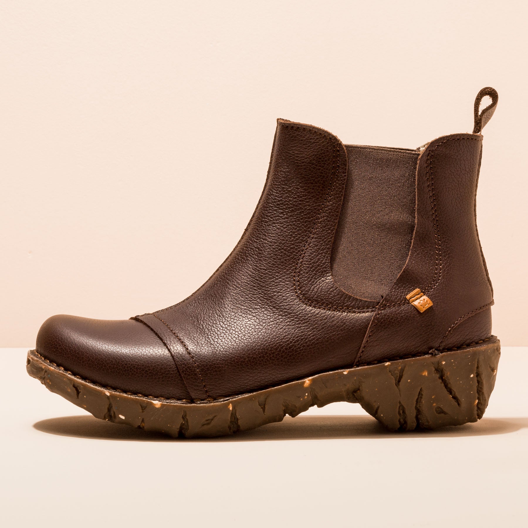 gid://shopify/Product/15700217790796_4