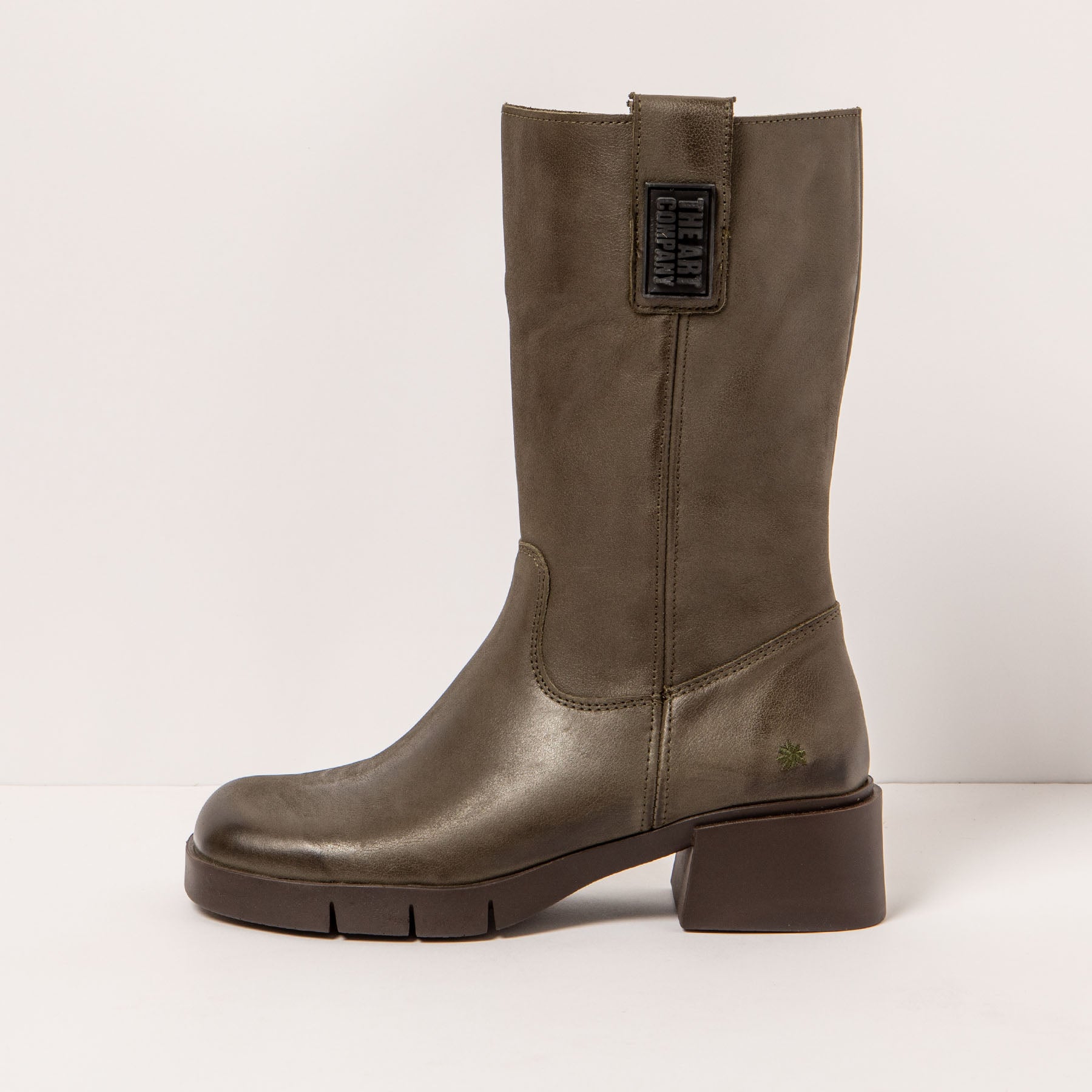 gid://shopify/Product/15693814989132_1