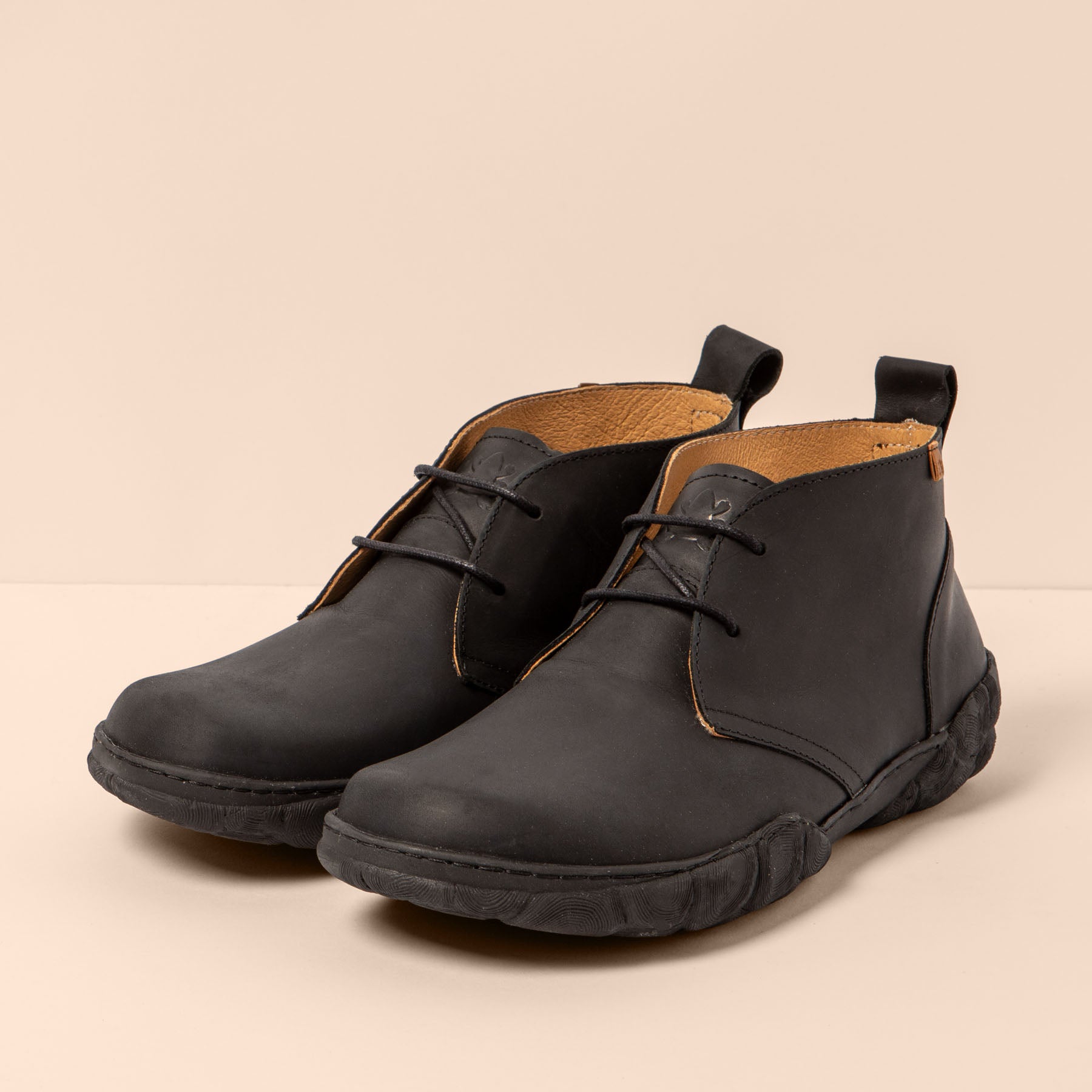 gid://shopify/Product/15700840415564_2