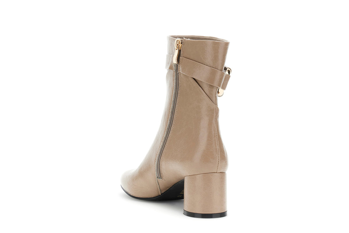 gid://shopify/Product/16122121683276_2