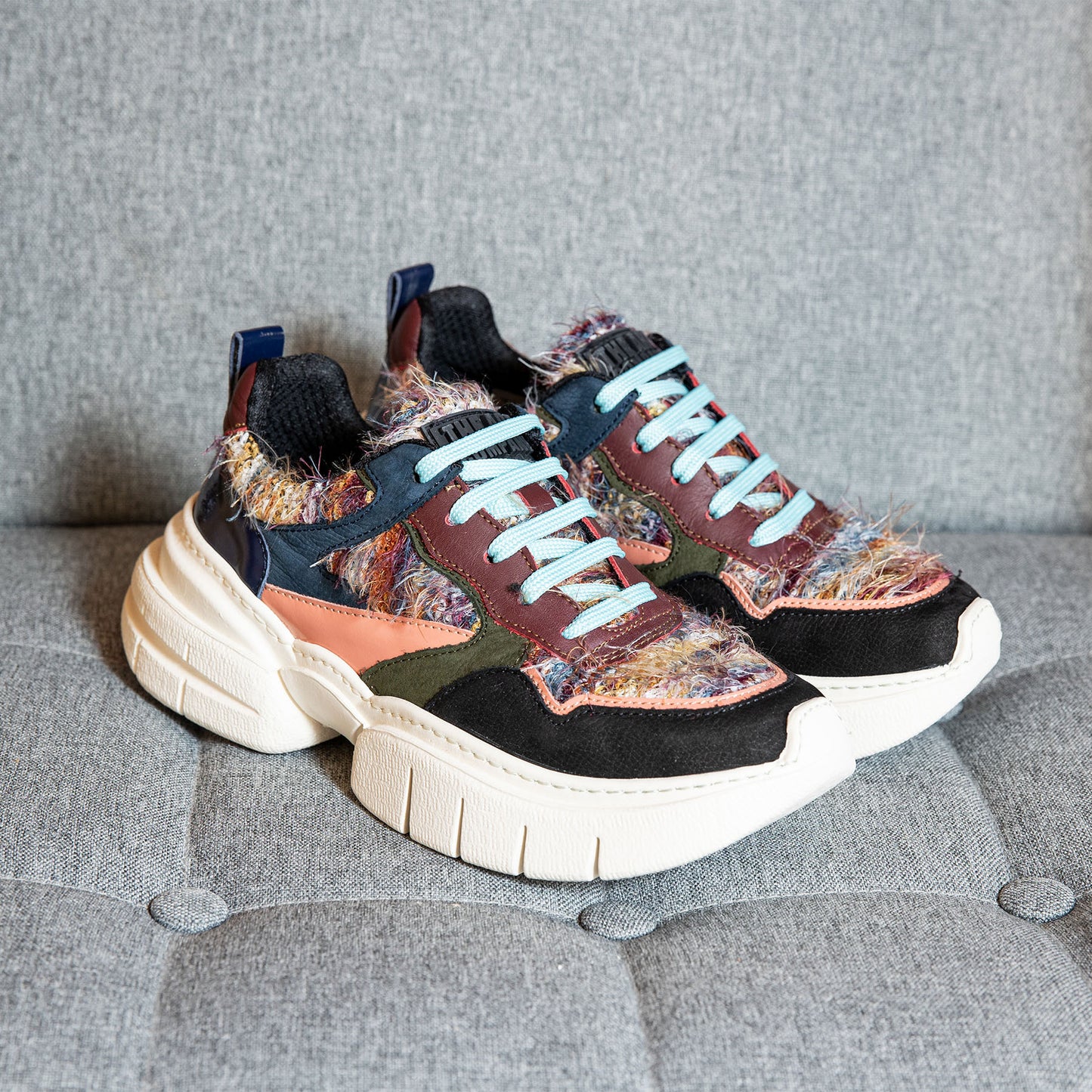 gid://shopify/Product/15694133559628_7