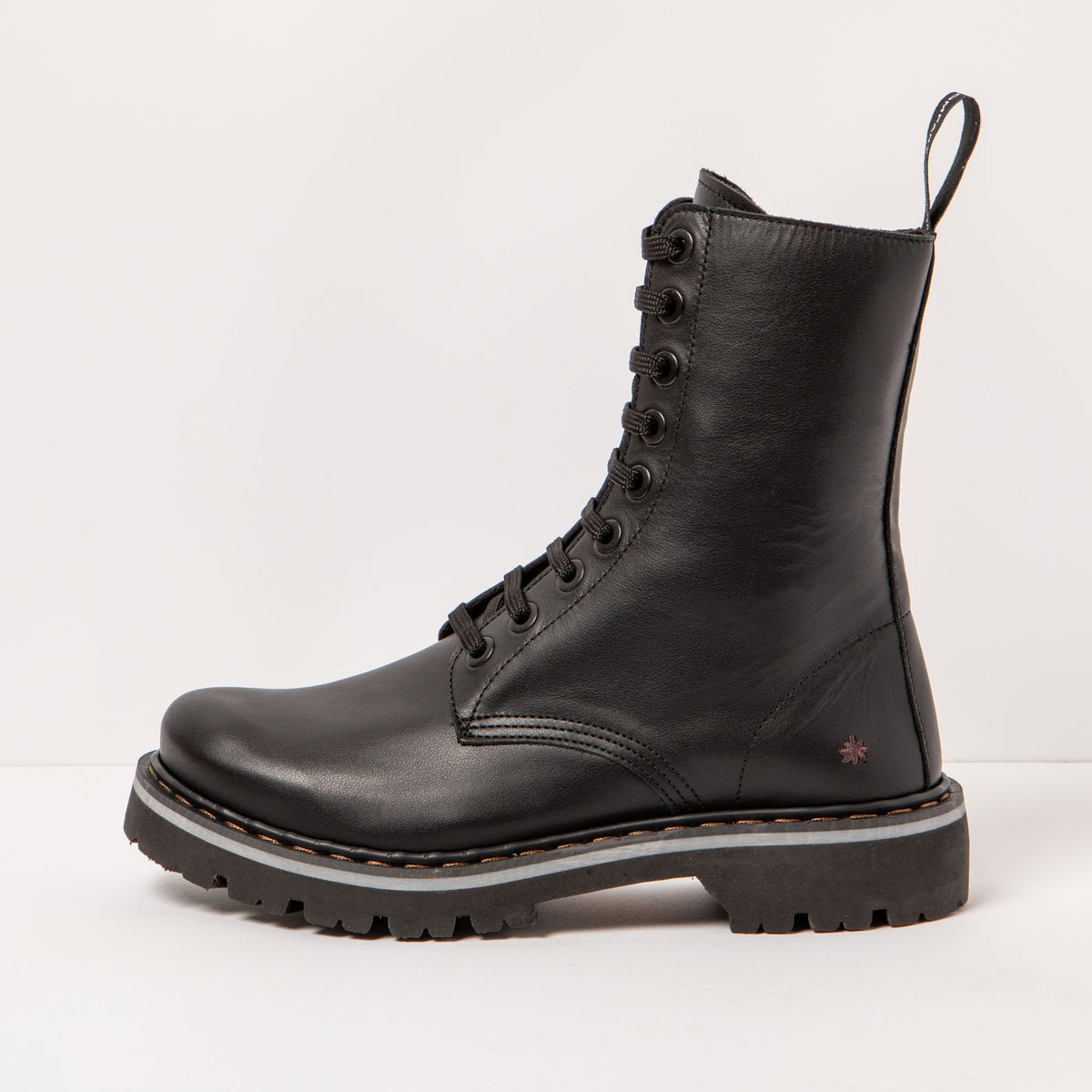 gid://shopify/Product/16172288934220_1