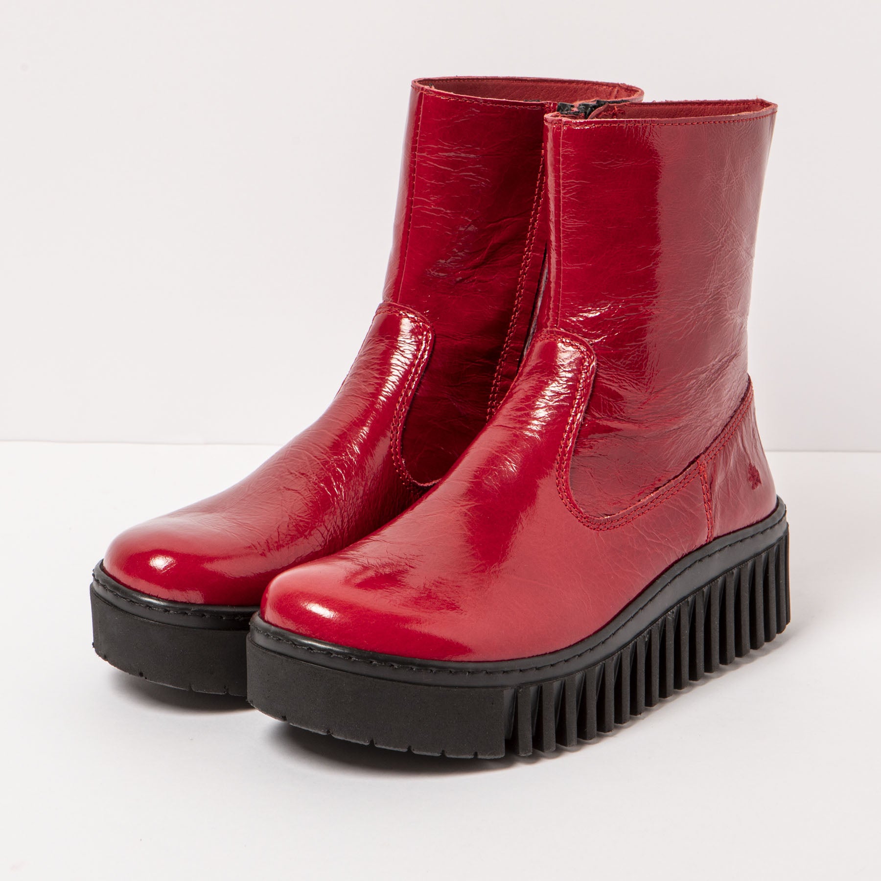 gid://shopify/Product/15785723494732_5
