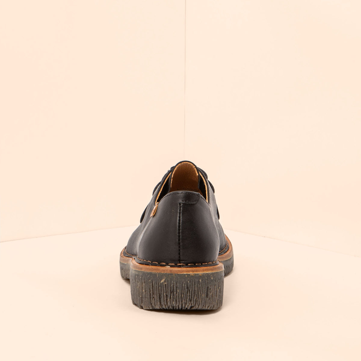 gid://shopify/Product/16124477899084_5