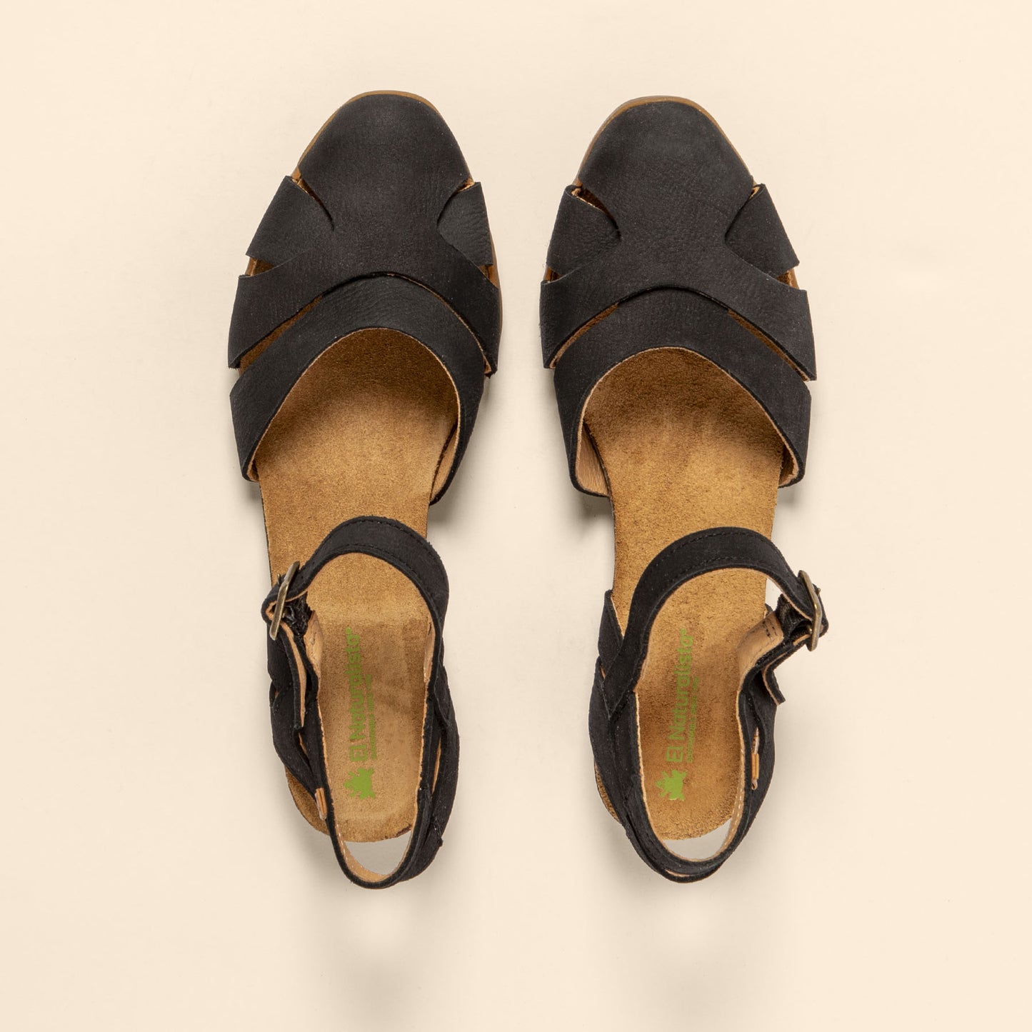 gid://shopify/Product/15699914555724_4