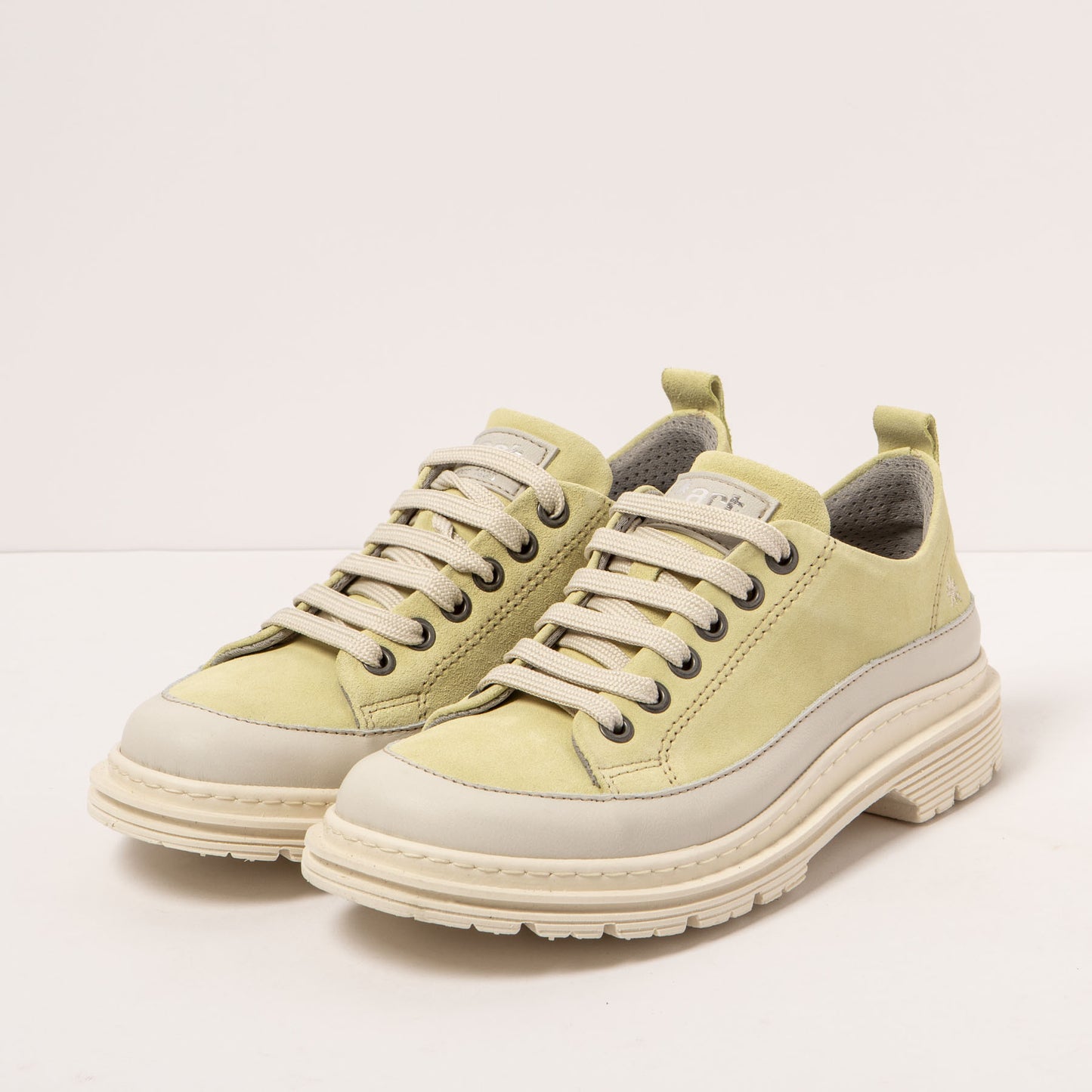 gid://shopify/Product/15693391331660_2