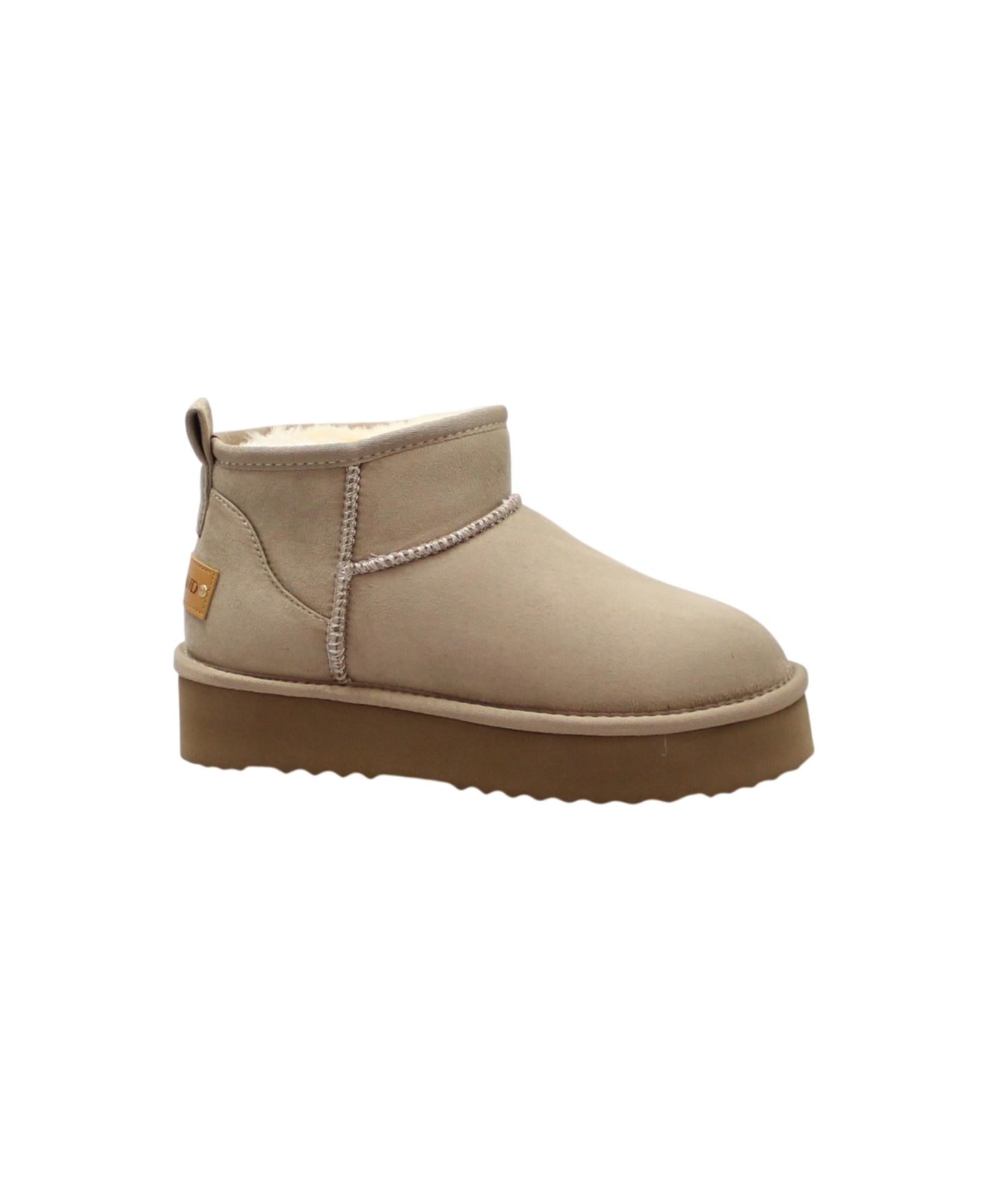 gid://shopify/Product/16045733380428_1