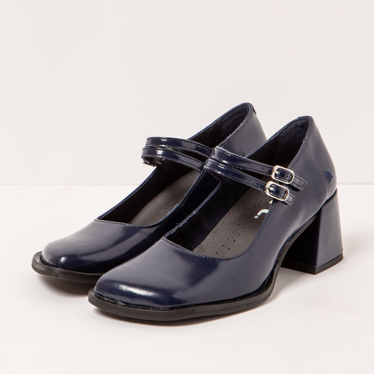 gid://shopify/Product/16172518211916_2