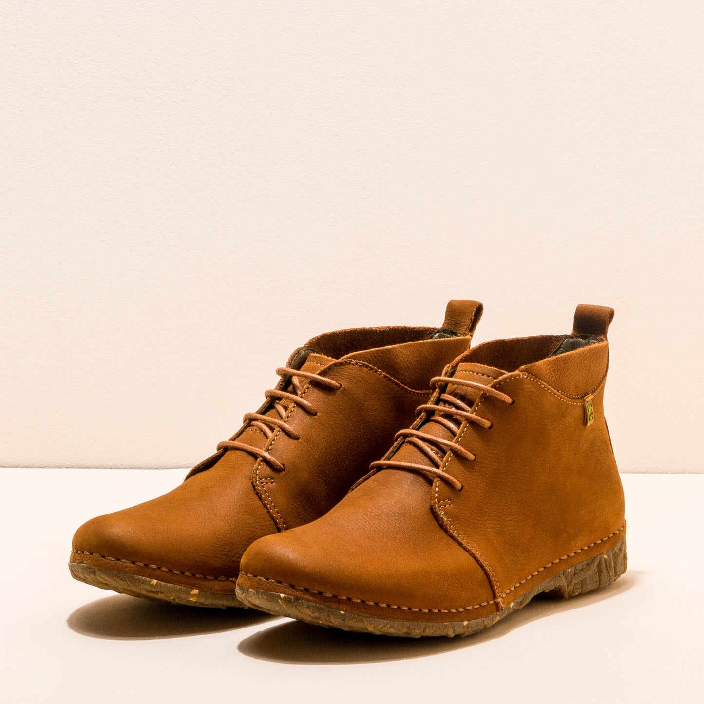 gid://shopify/Product/15700281327948_5