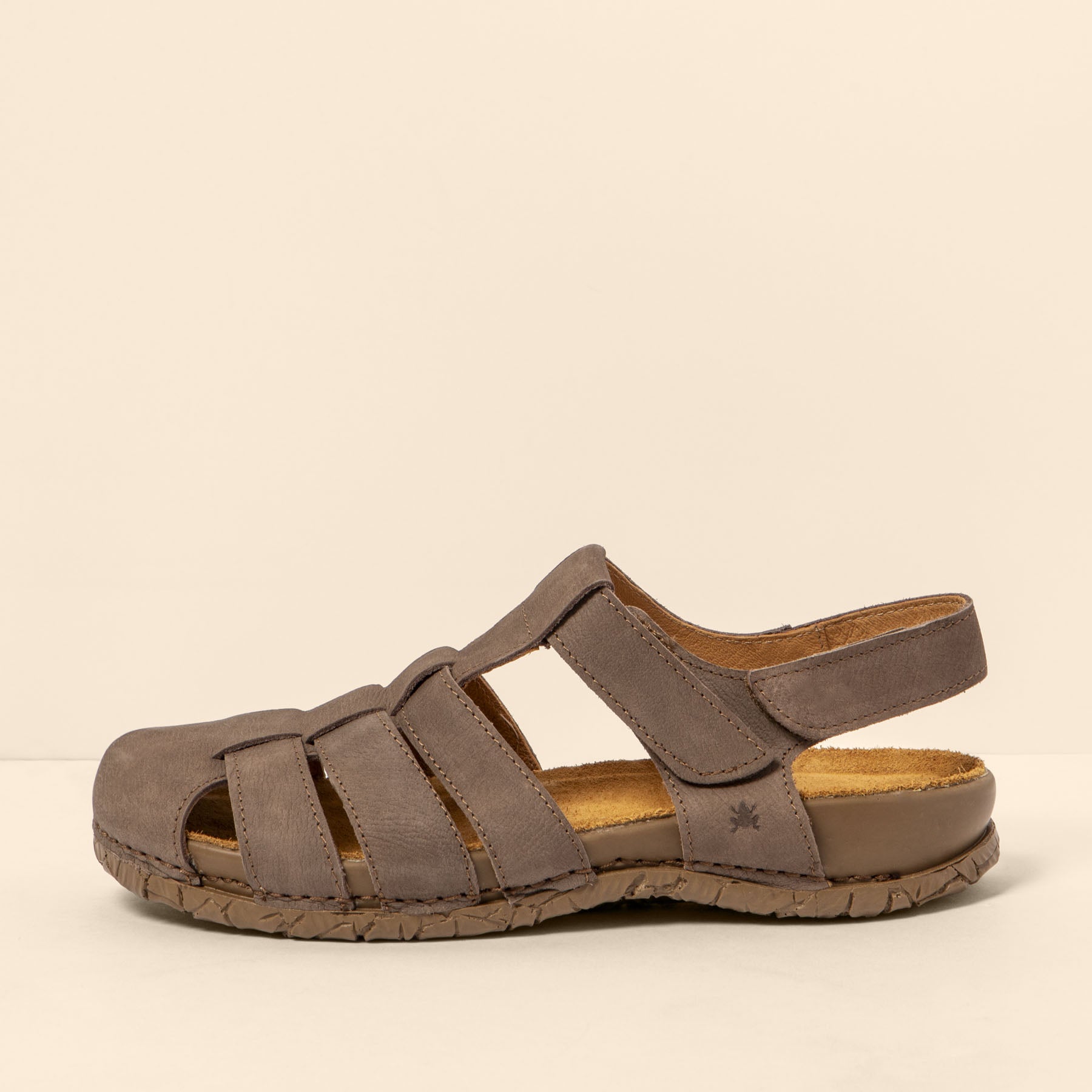 gid://shopify/Product/15700132004172_4