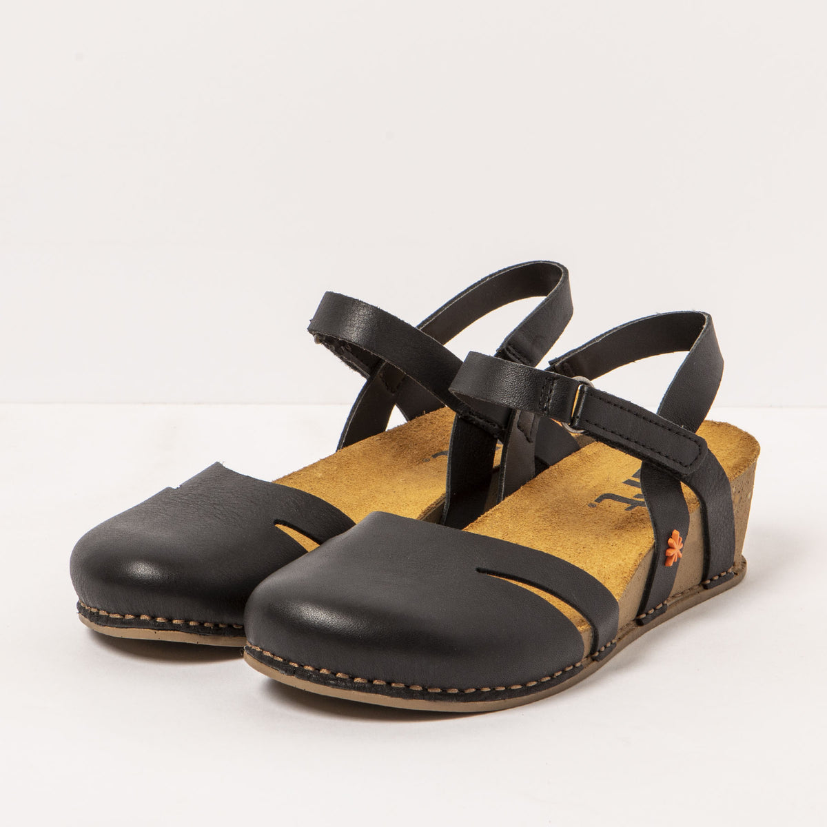 gid://shopify/Product/16171593662796_5
