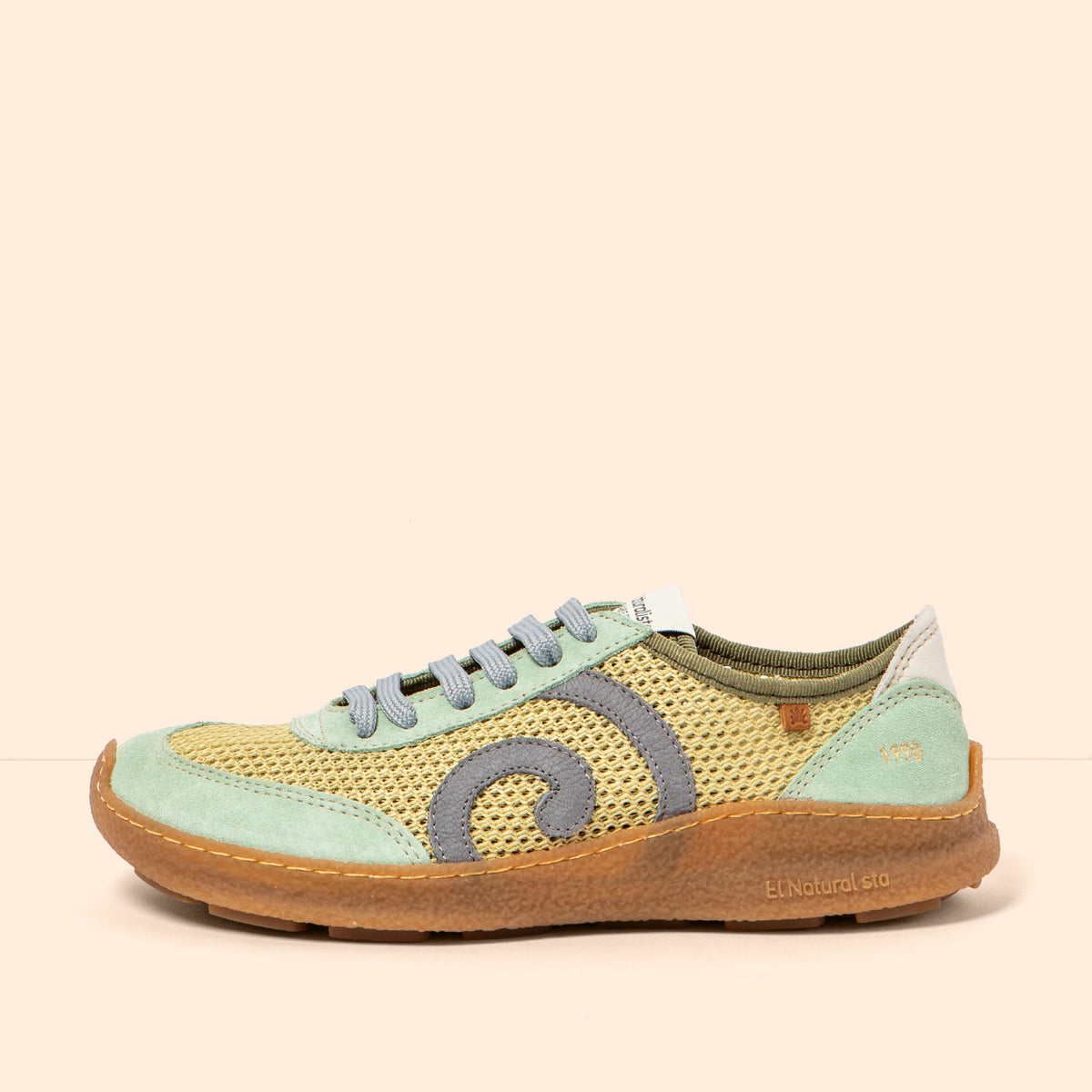 gid://shopify/Product/16124706652492_1