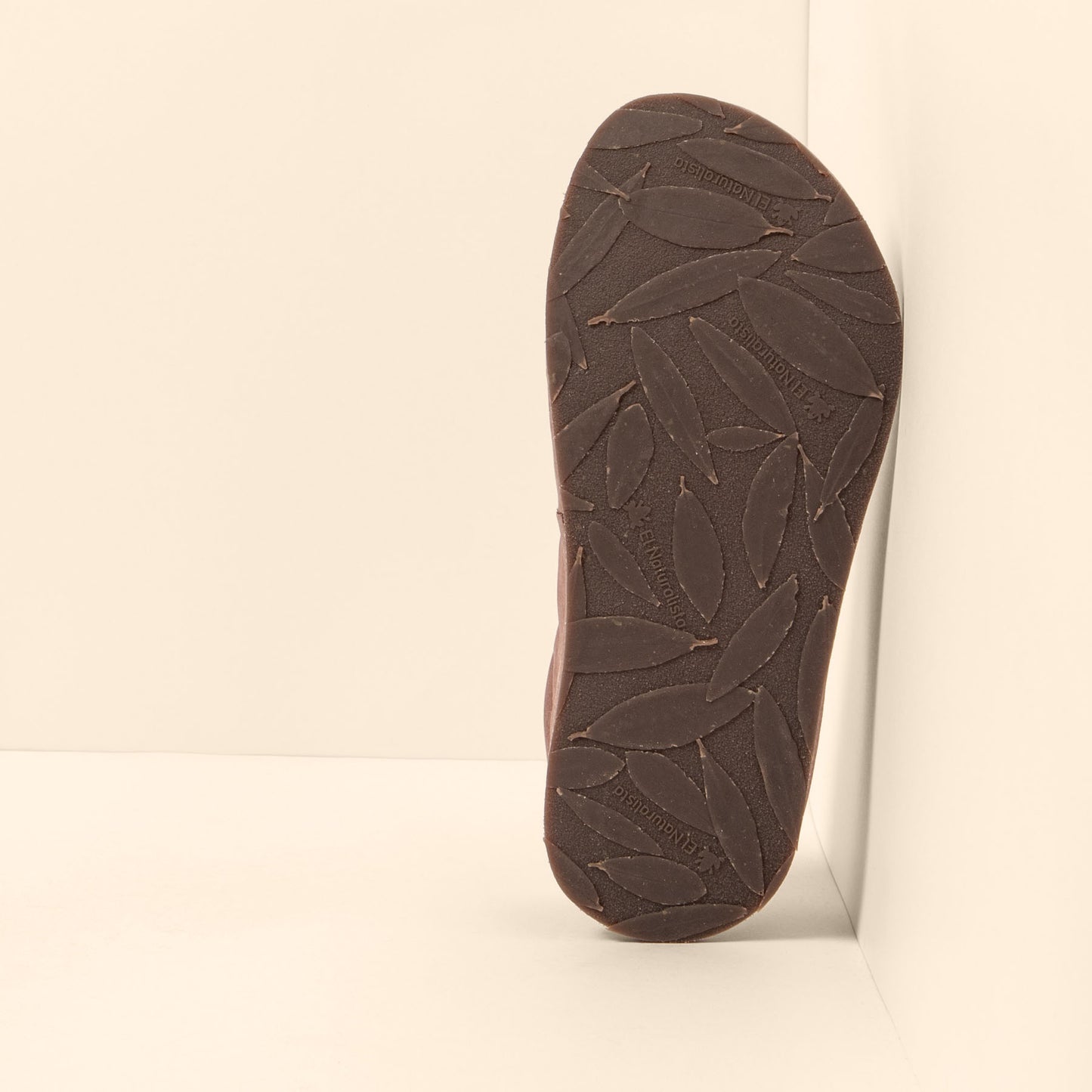 gid://shopify/Product/15700393886028_3