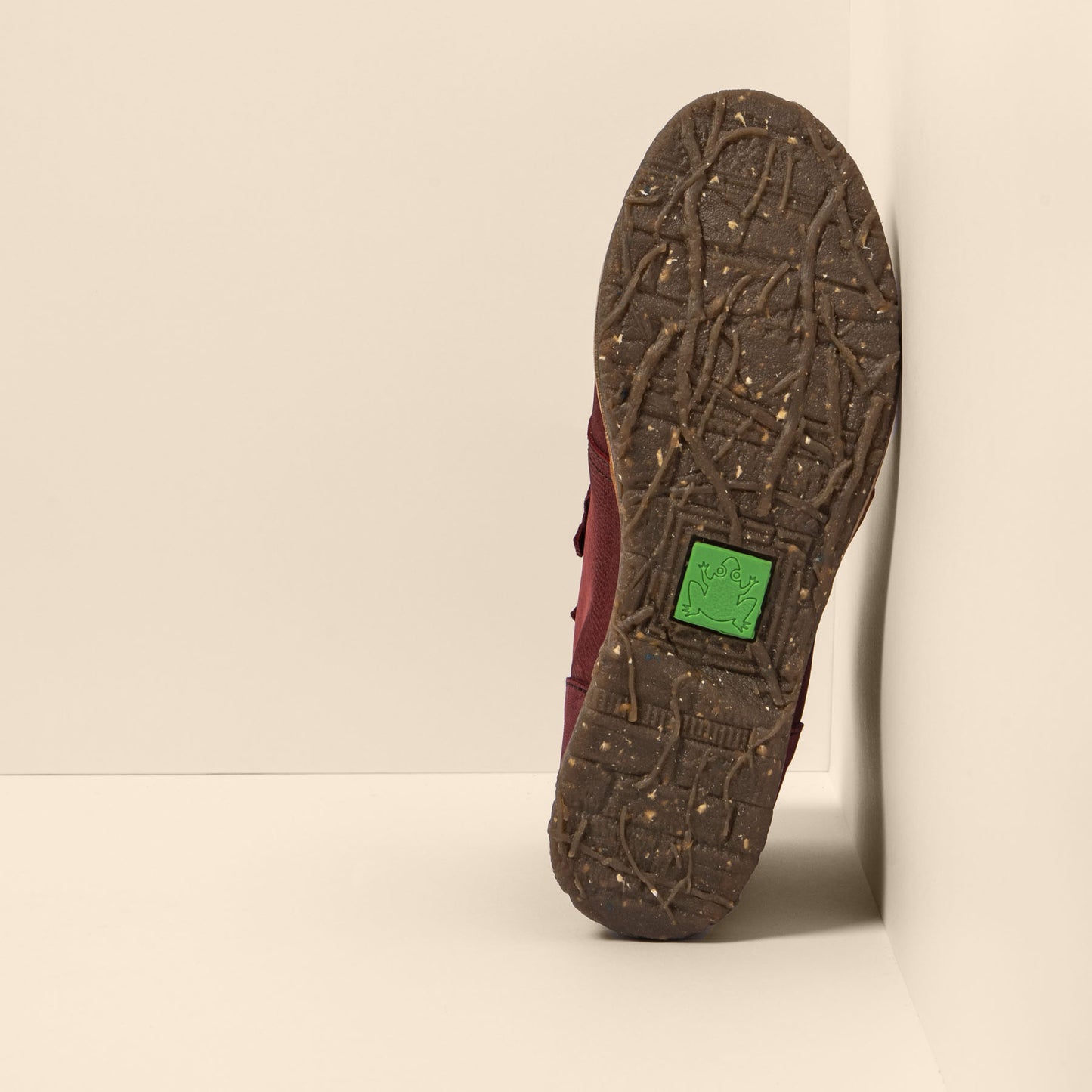 gid://shopify/Product/15699991232844_3