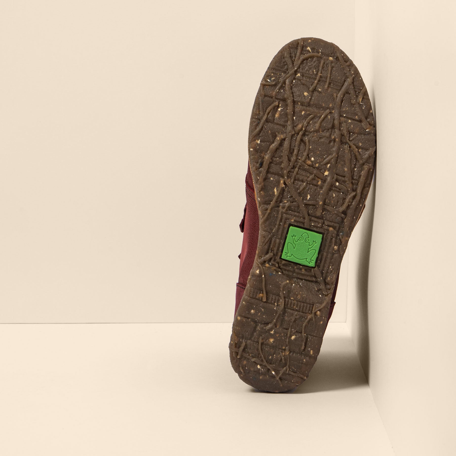 gid://shopify/Product/15699991232844_3