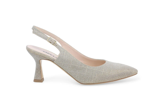 gid://shopify/Product/15685613388108_1