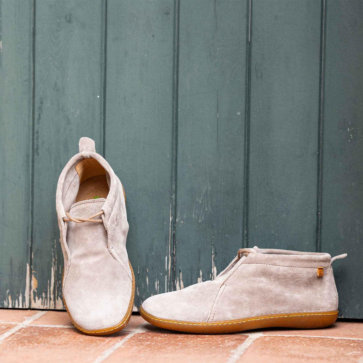 gid://shopify/Product/16124680470860_7