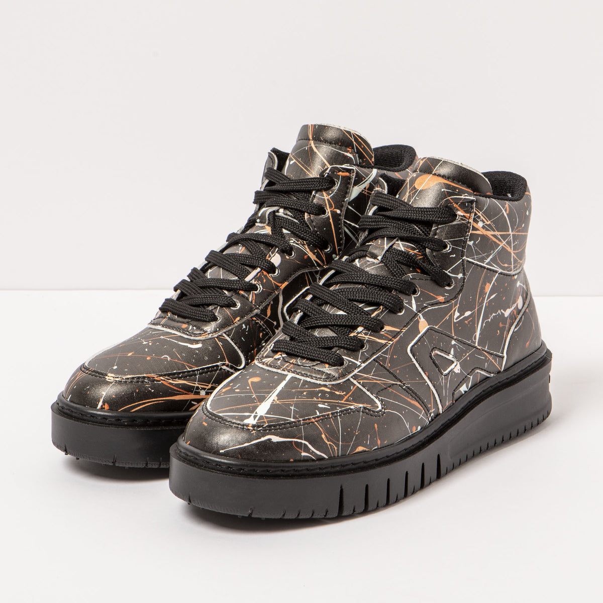 gid://shopify/Product/16171487494476_5