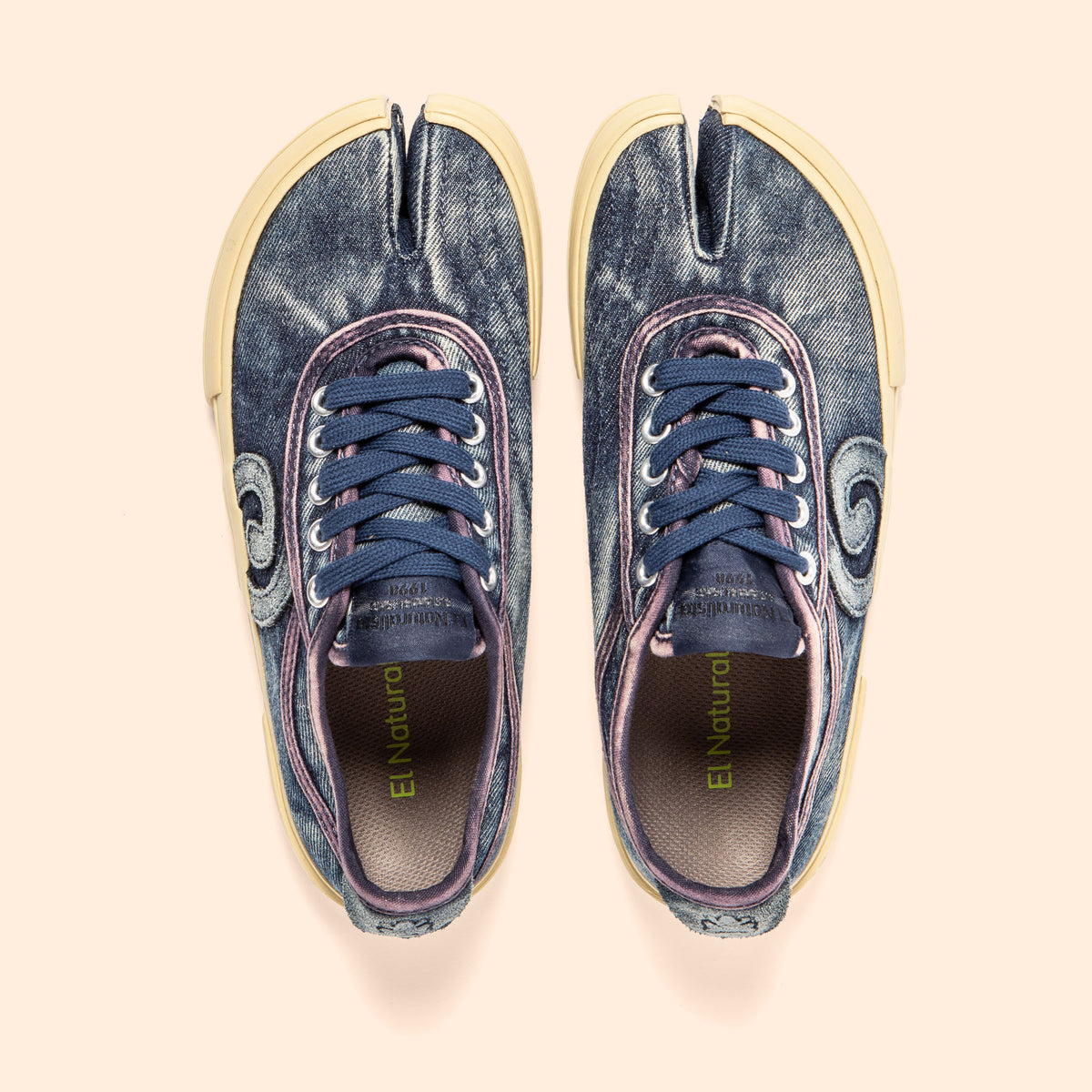gid://shopify/Product/16124858302796_4