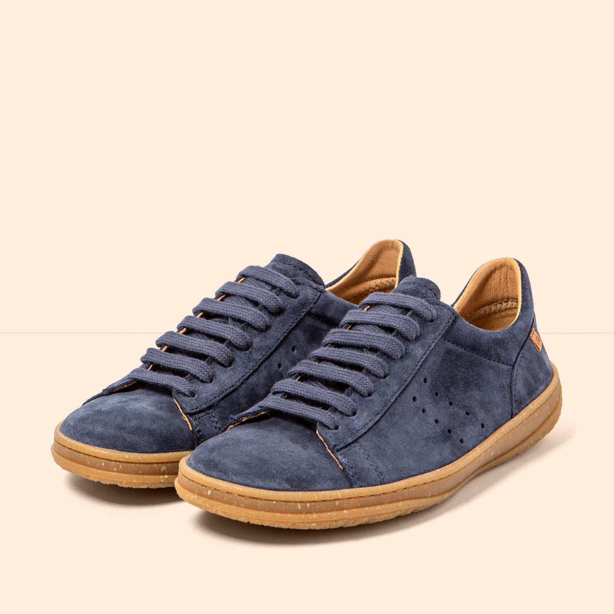 gid://shopify/Product/16124685680972_2