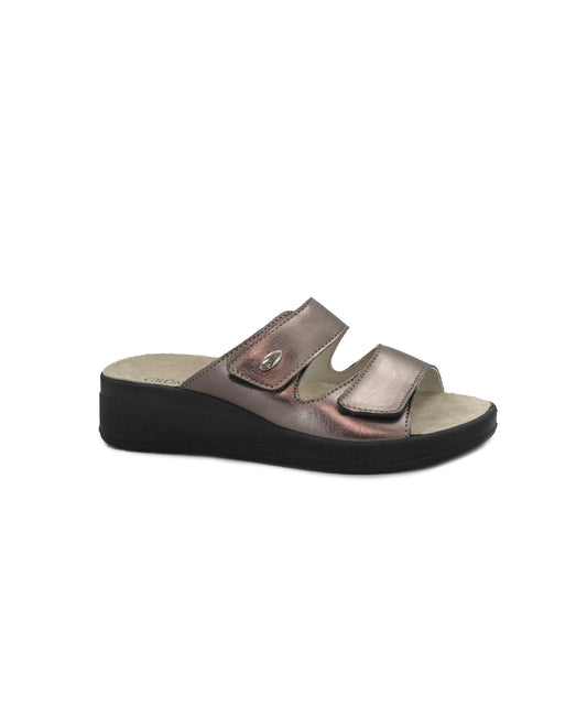 gid://shopify/Product/15738097598796_1