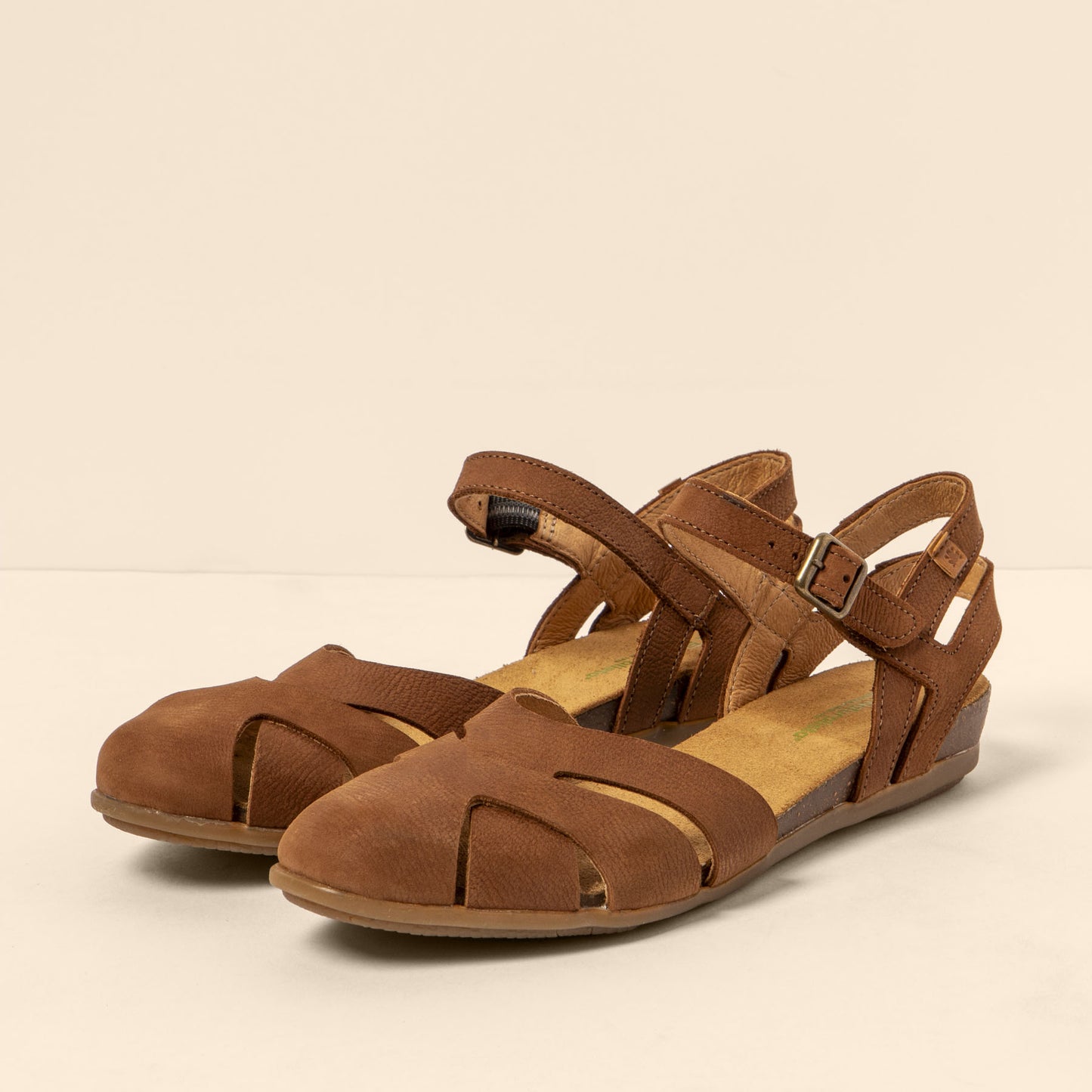 gid://shopify/Product/15699916620108_5