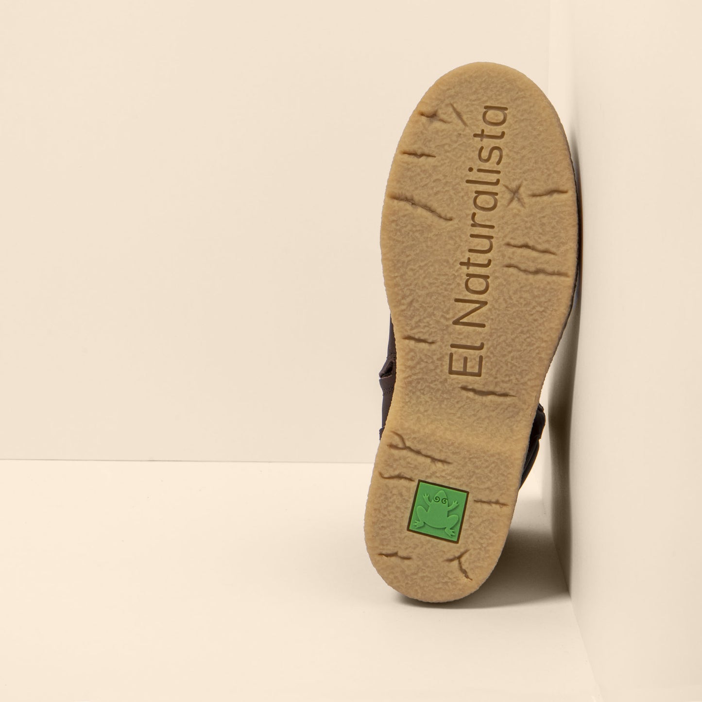gid://shopify/Product/15700134199628_3