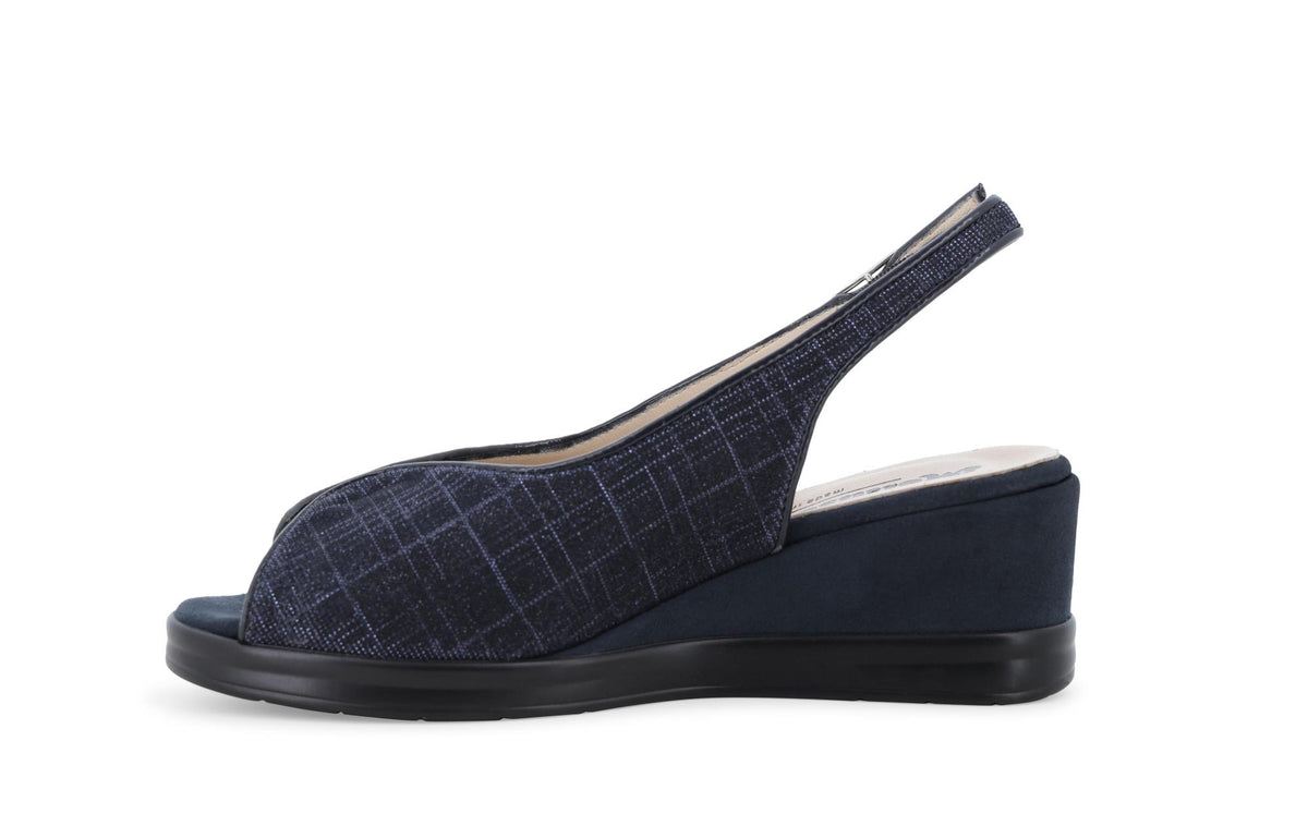 gid://shopify/Product/15761151000908_4