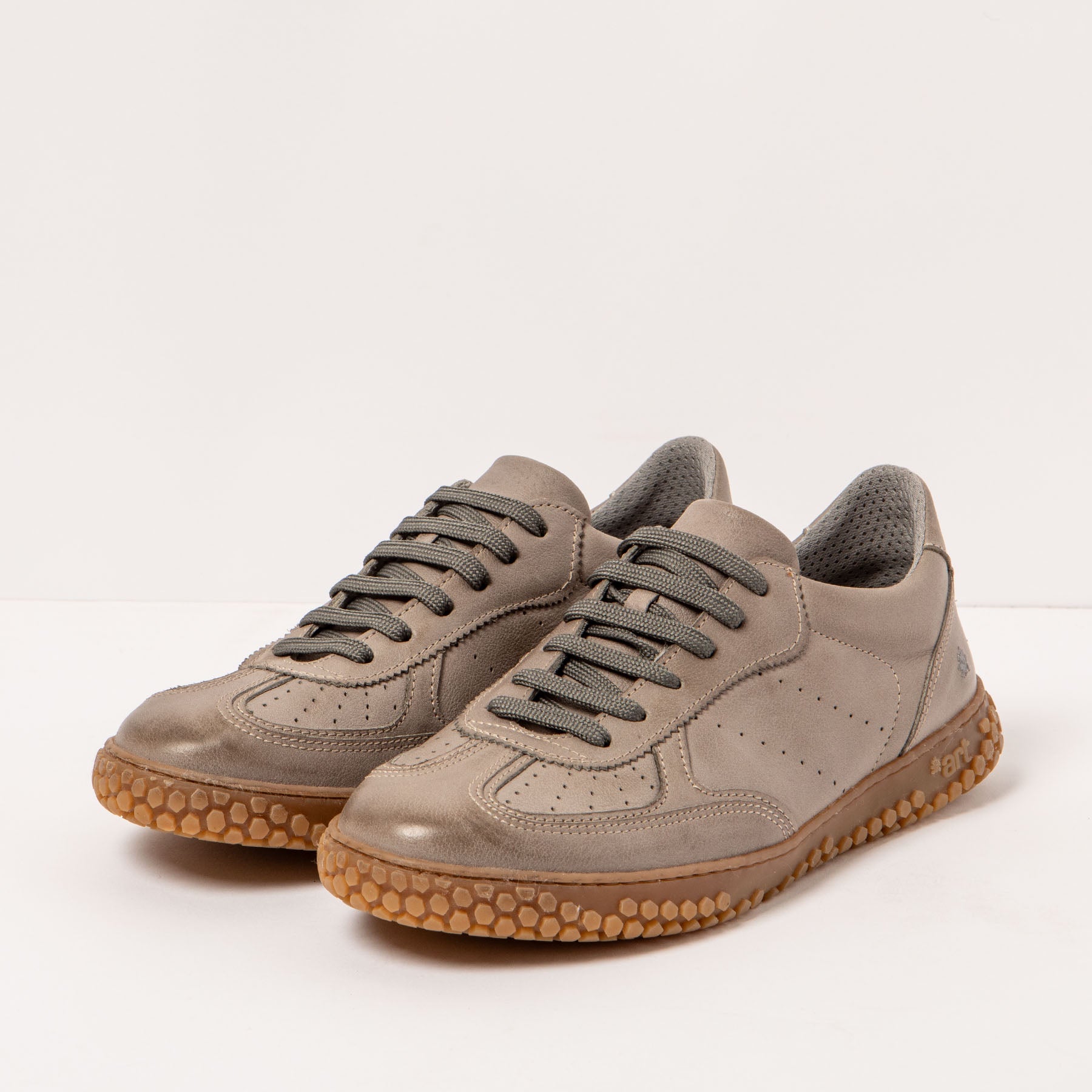 gid://shopify/Product/15694131593548_2