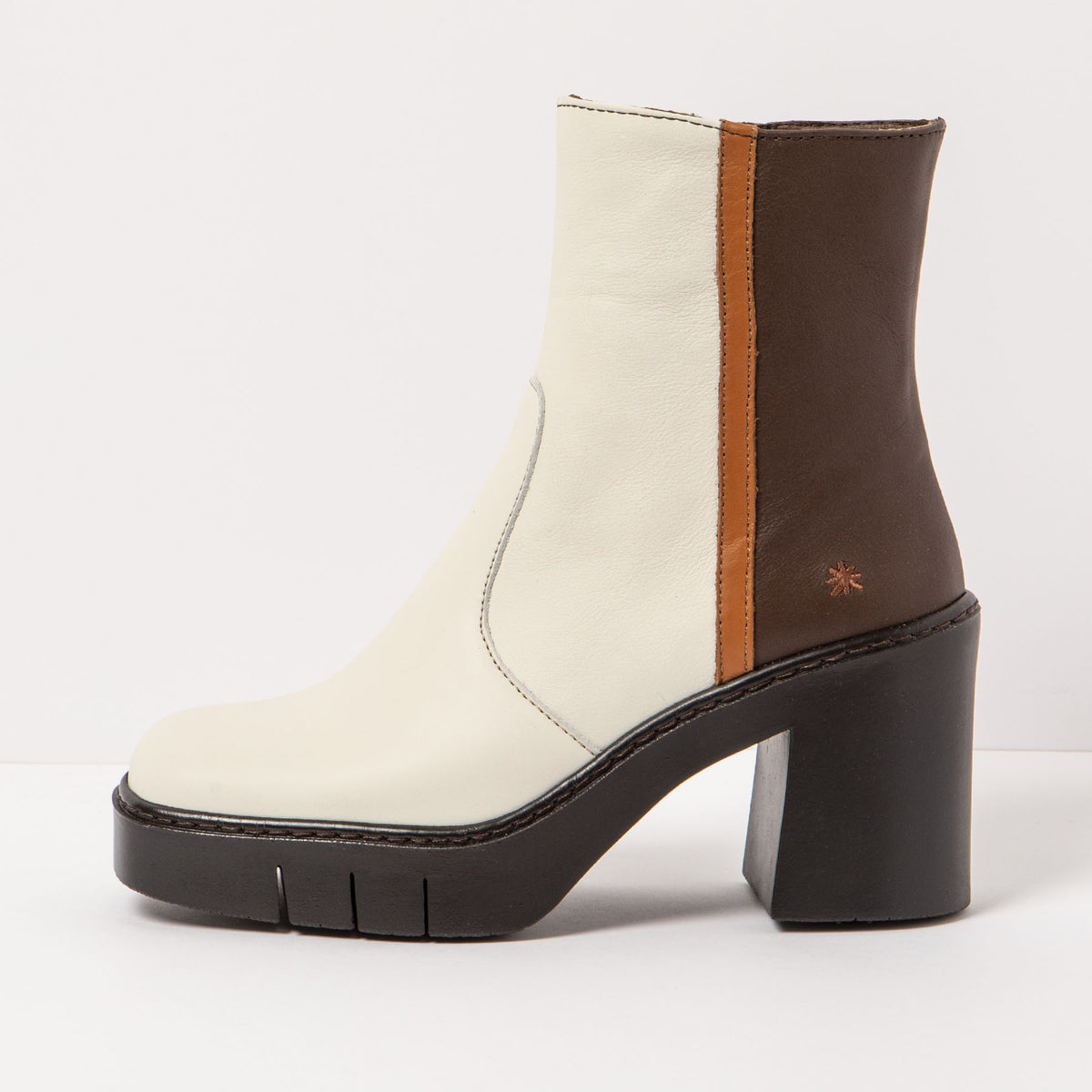 gid://shopify/Product/16171804885324_4