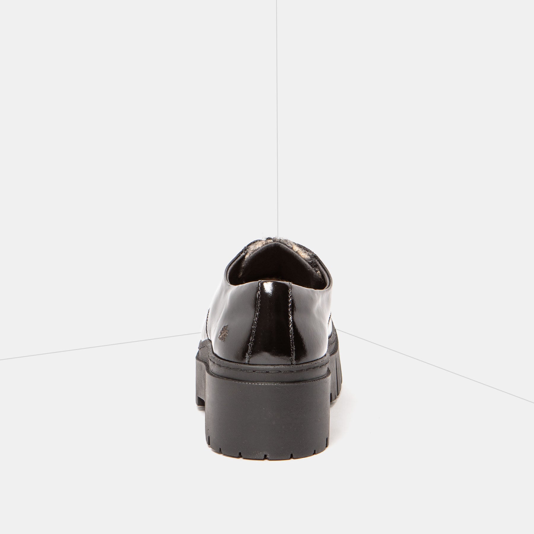 gid://shopify/Product/15694210236748_8