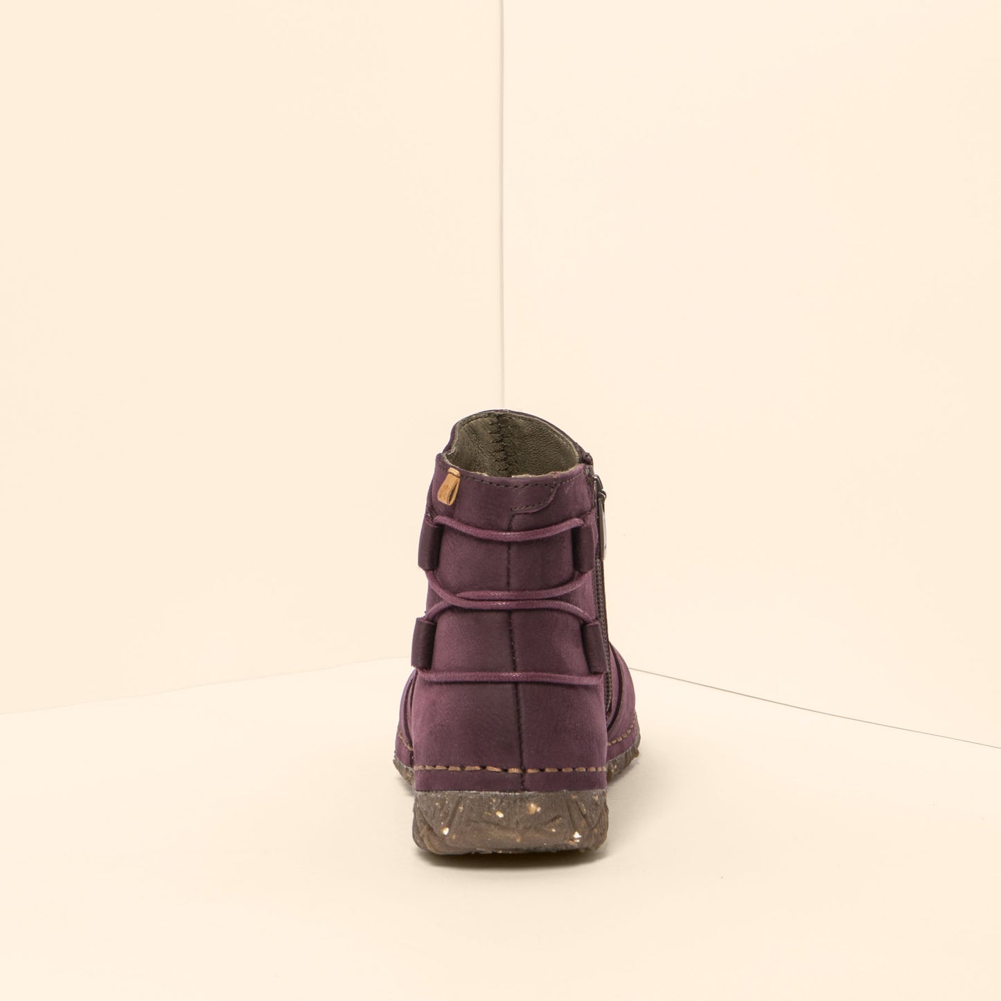 gid://shopify/Product/15700275986764_8