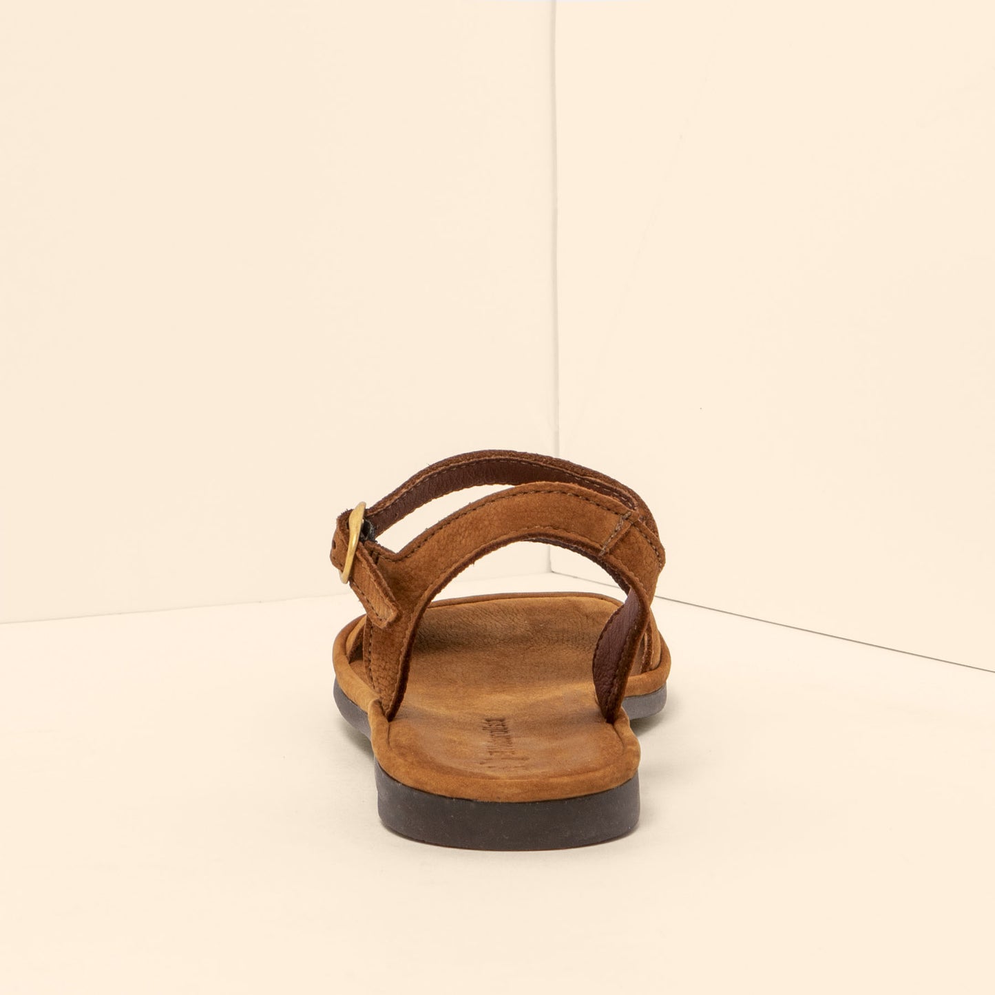 gid://shopify/Product/15700463583564_5