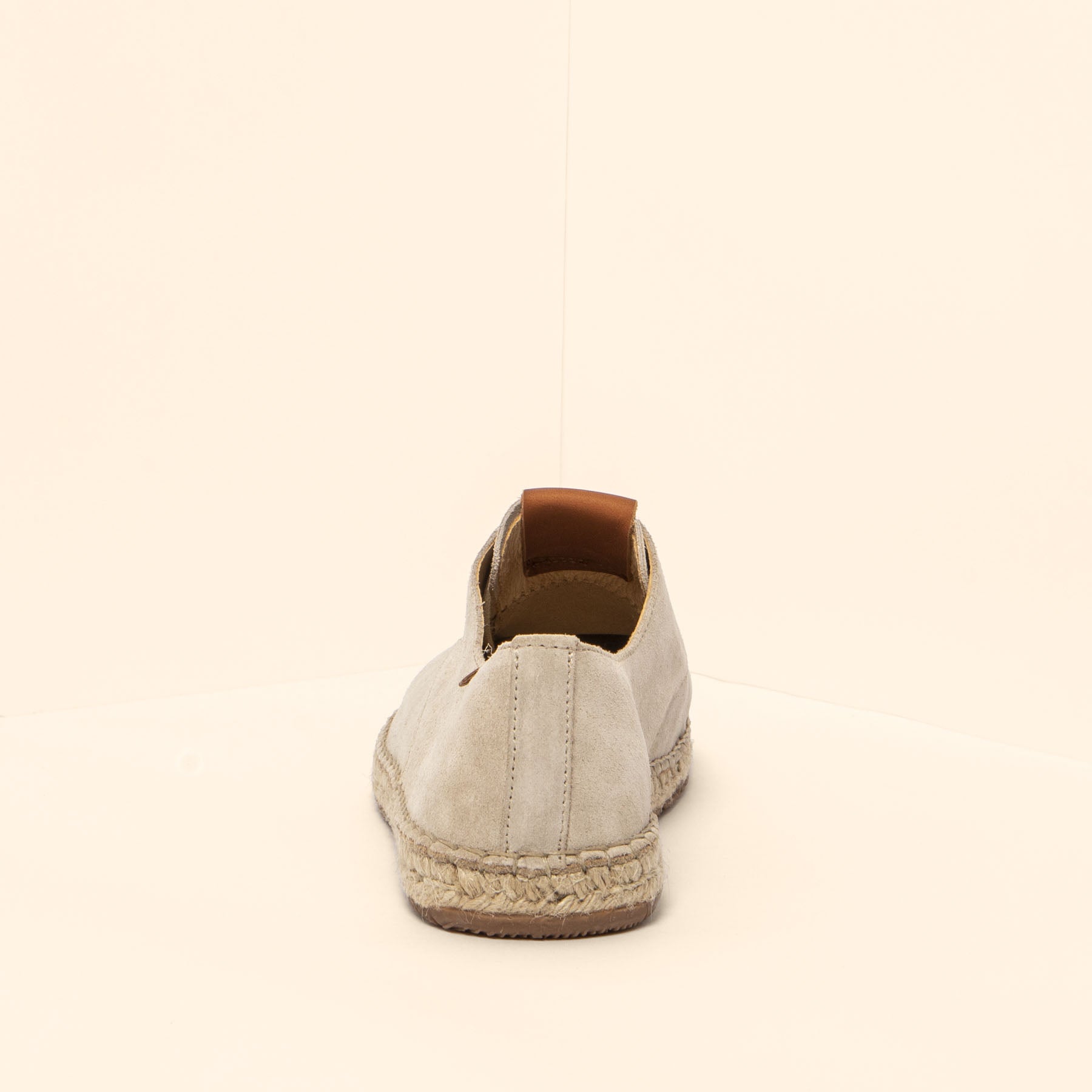 gid://shopify/Product/15700252098892_8