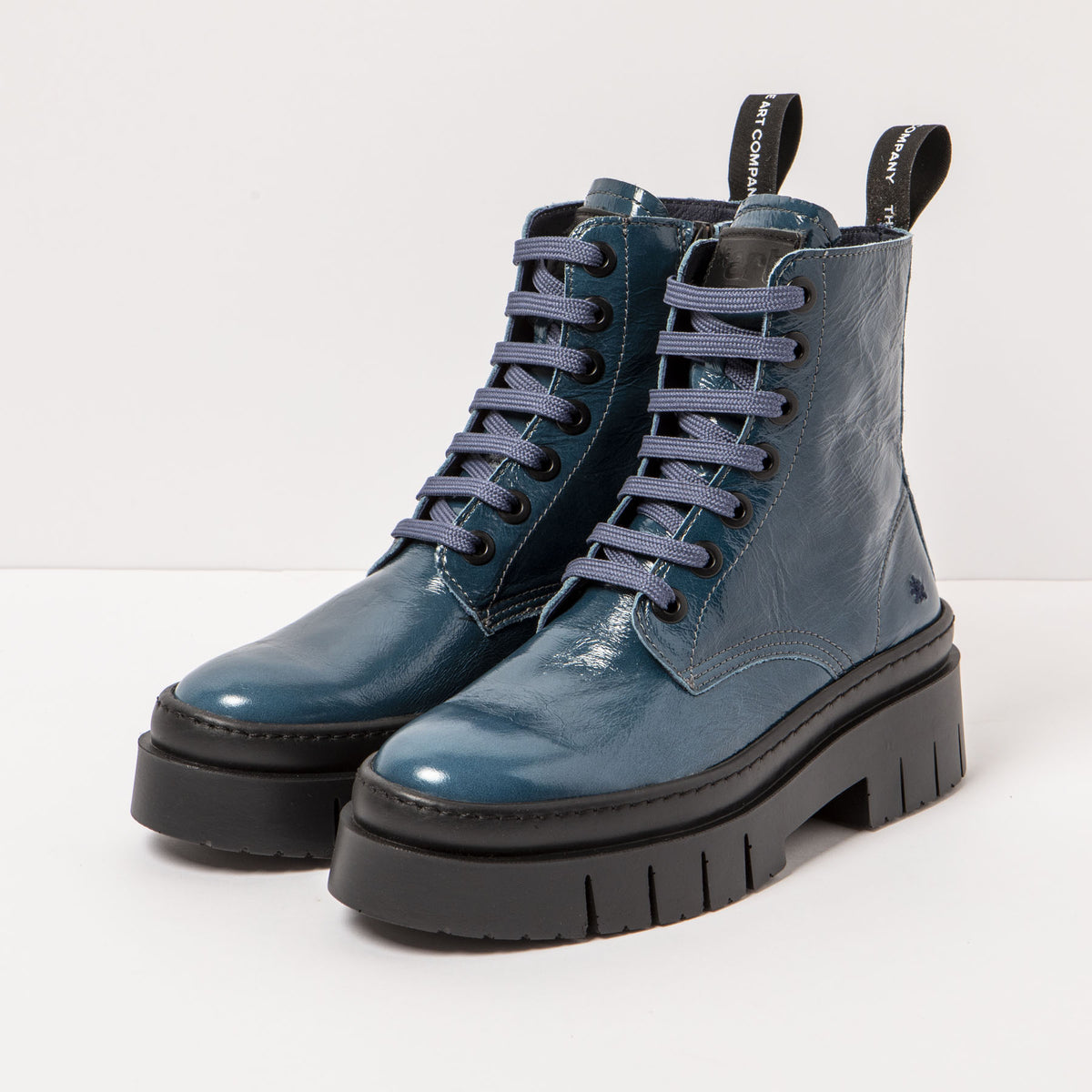 gid://shopify/Product/16171617681740_5